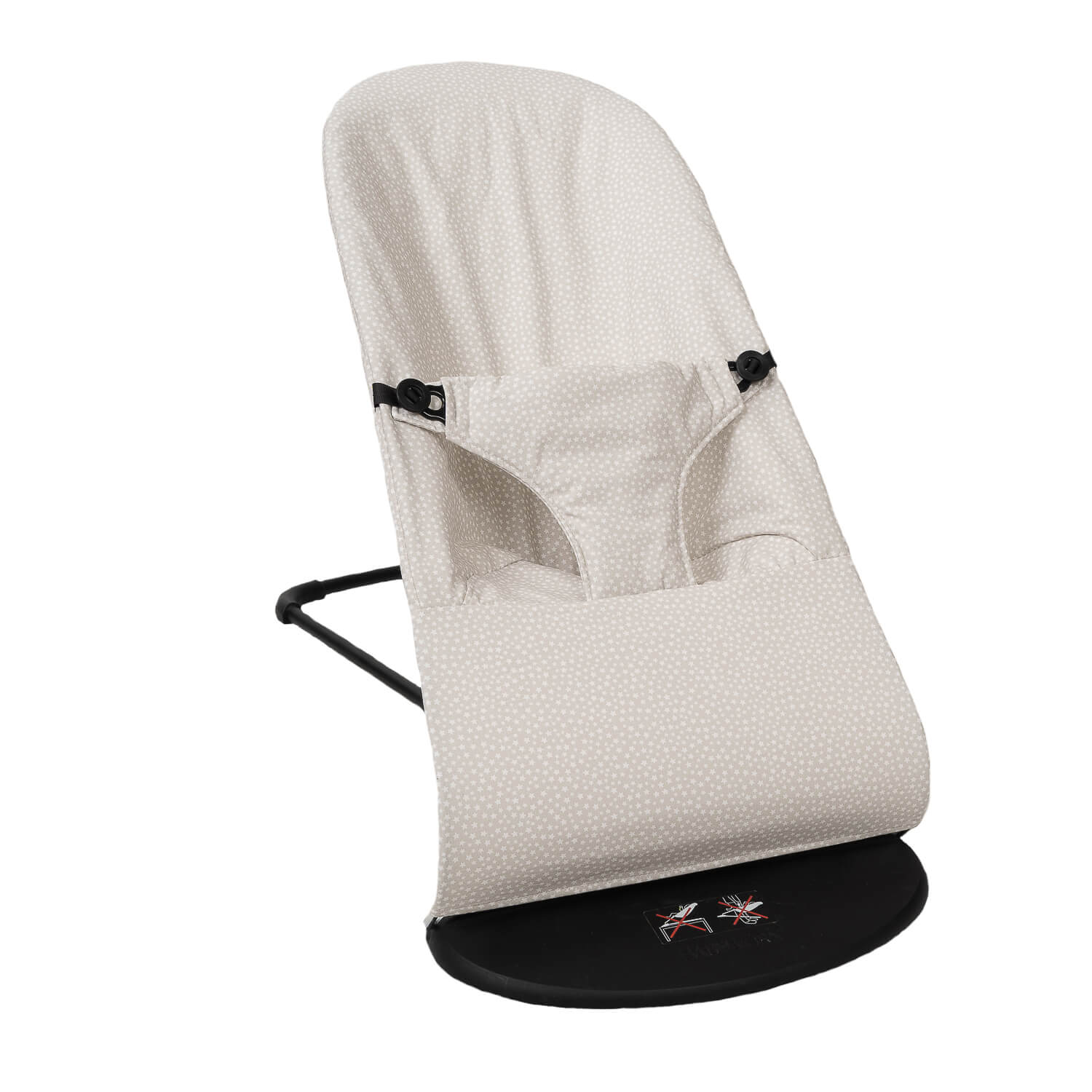 Silla balancín para bebé, tela blanca con lunares. Marco y base negros, fondo blanco.