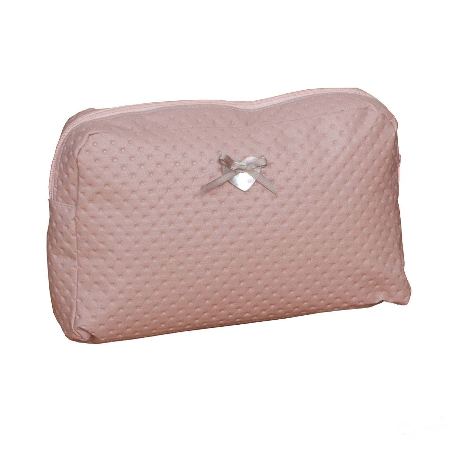 Bolsa de cosméticos rosa acolchada para bebés. Detalle de lazo. Fondo blanco.