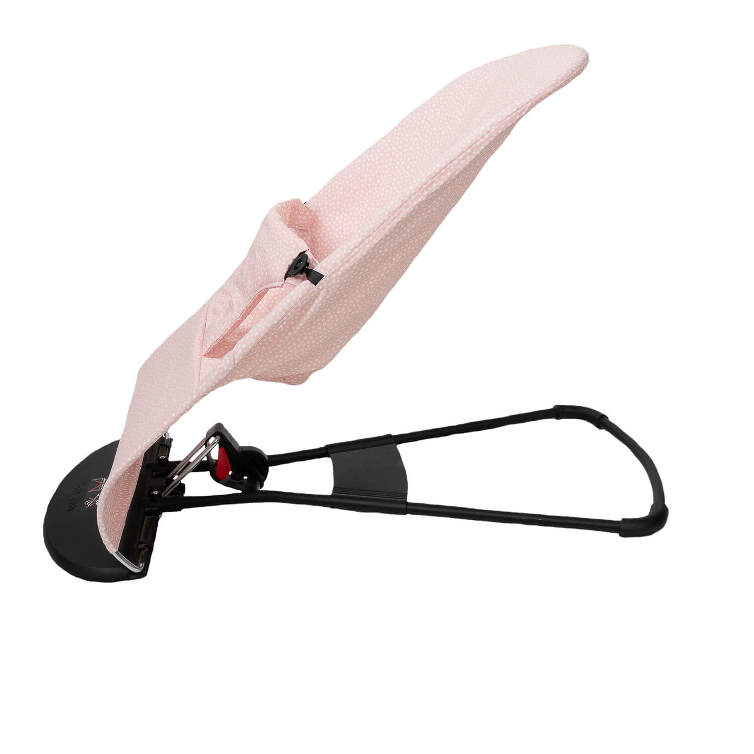 Silla hamaca con tela rosa con lunares. Marco y base negros. Palanca roja visible.