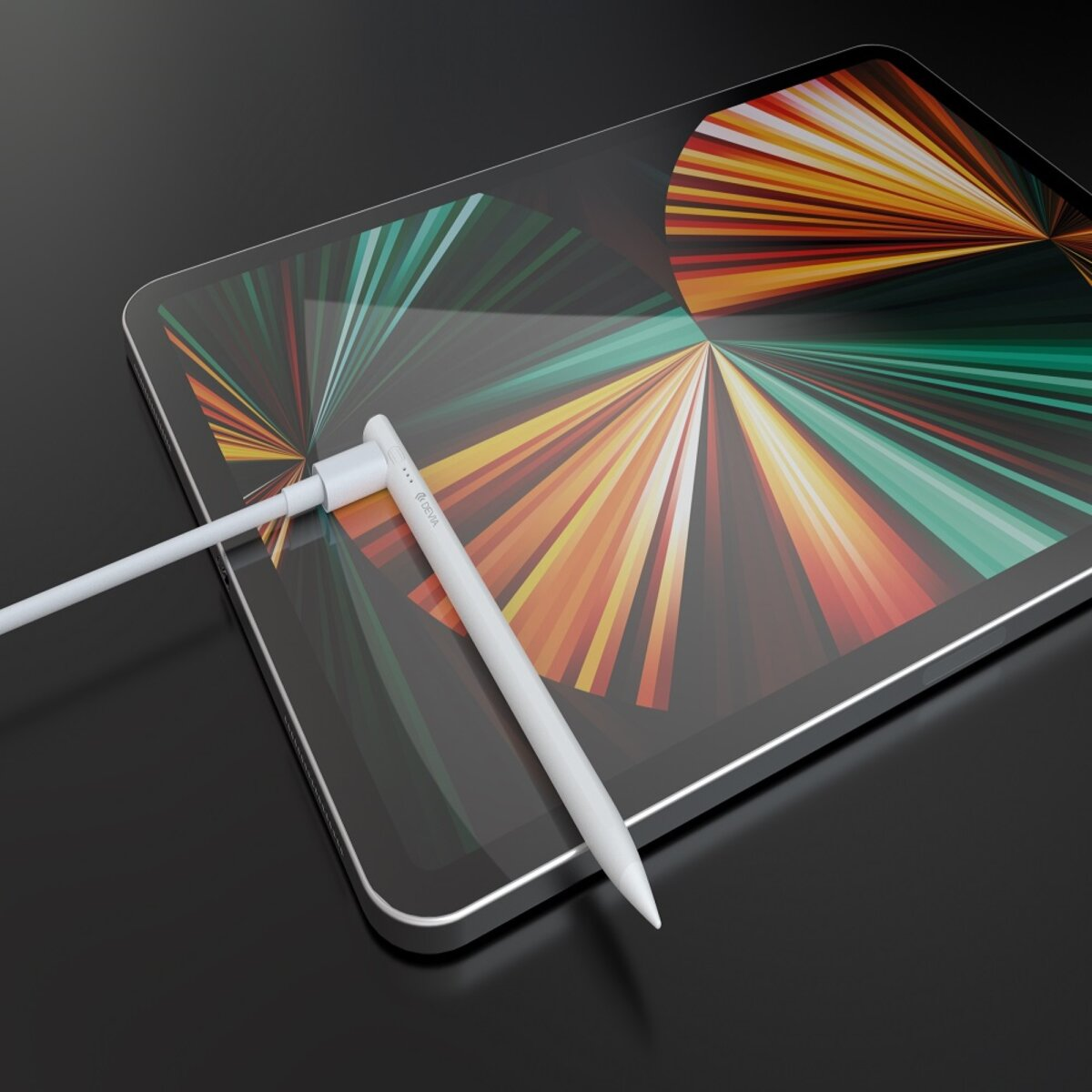 Ein weißer Stift ist in ein Tablet eingesteckt. Das Tablet ist schwarz und liegt auf einer schwarzen Oberfläche.