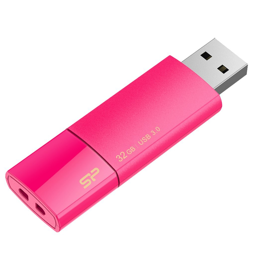 Chiavetta USB rosa da 32GB. Ha un connettore argentato e si trova su sfondo bianco.