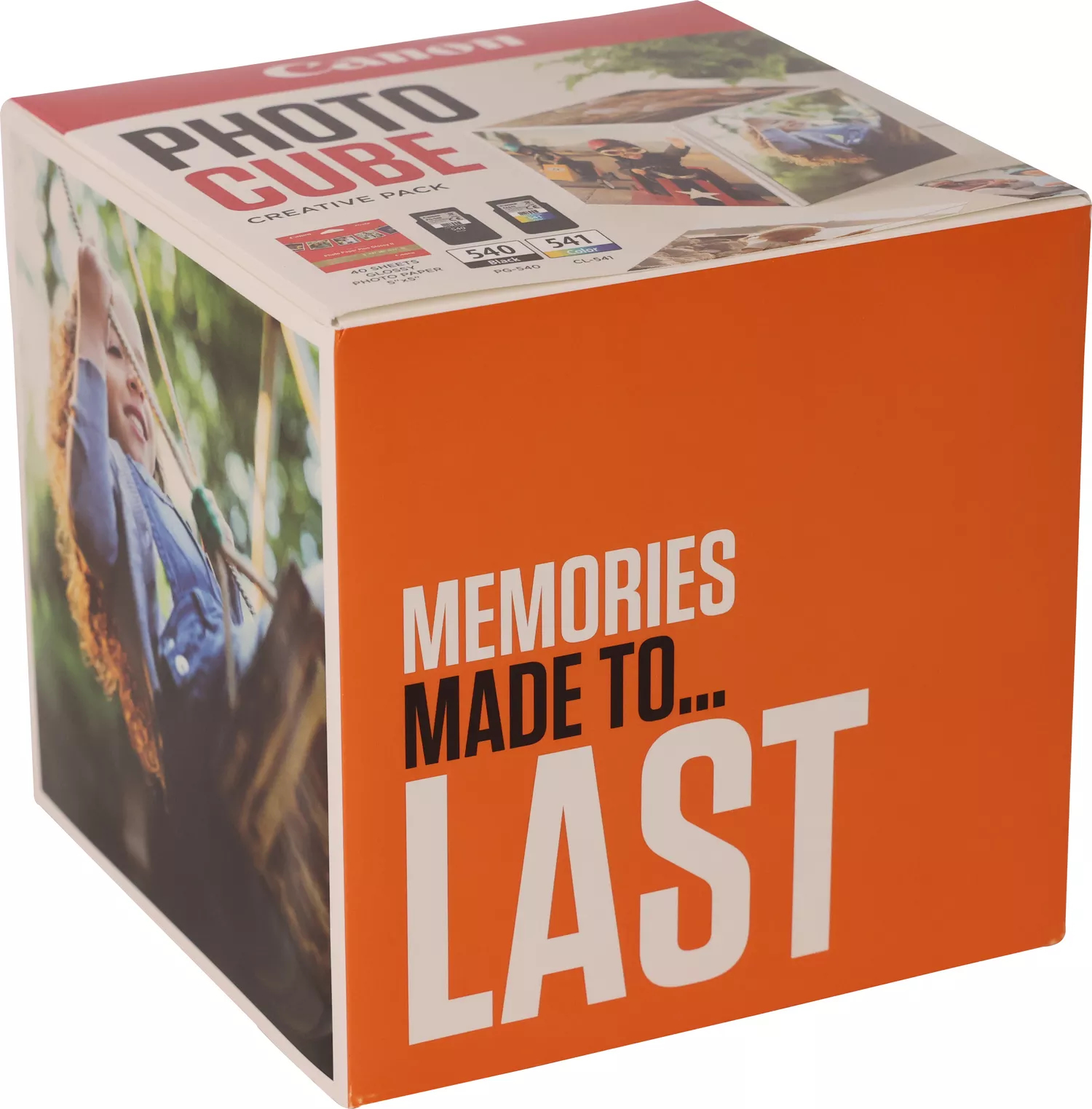 Pudełko Canon Photo Cube z tekstem 'MEMORIES MADE TO... LAST'.