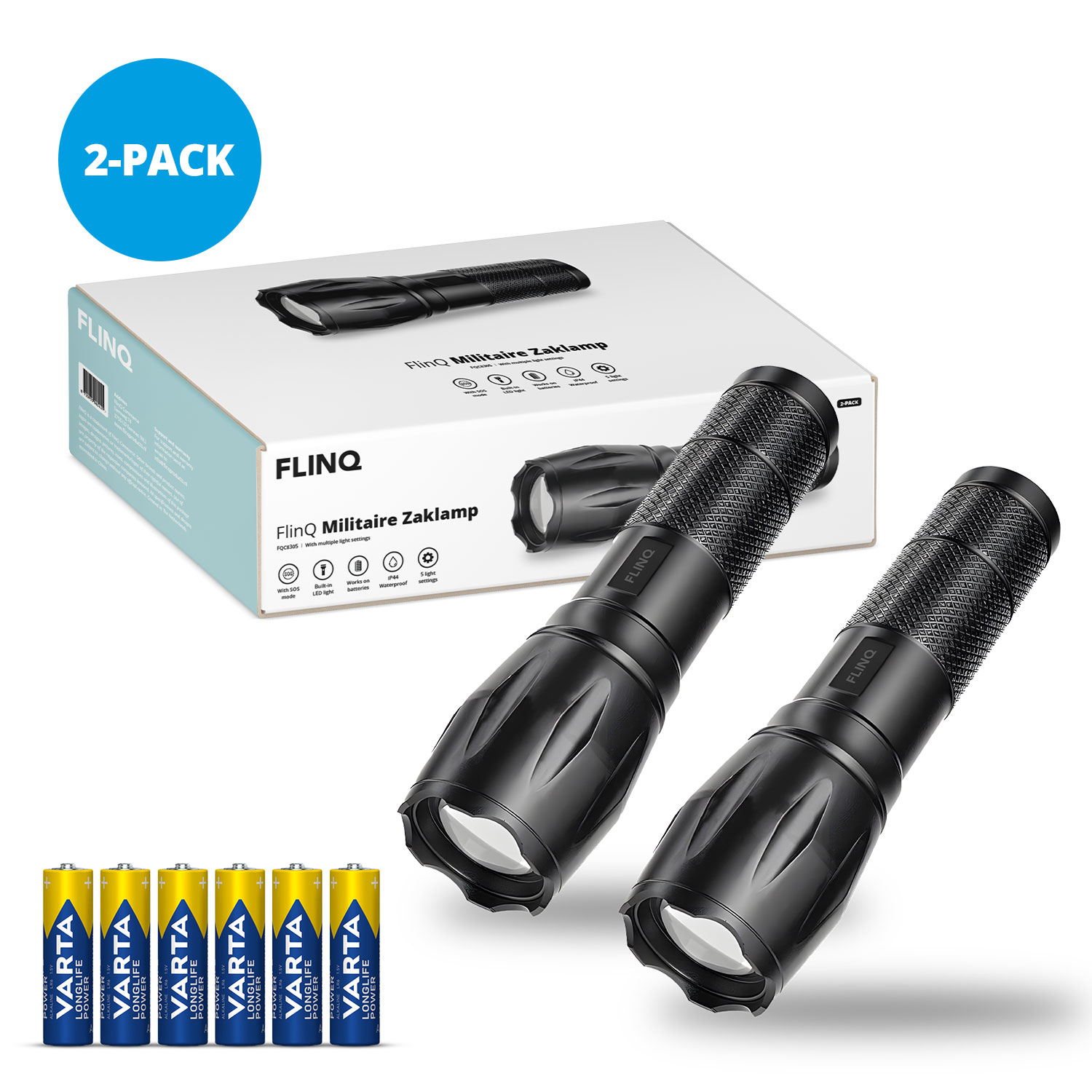 Twee zwarte zaklampen en batterijen in een doos, met een 2-pack label erop.