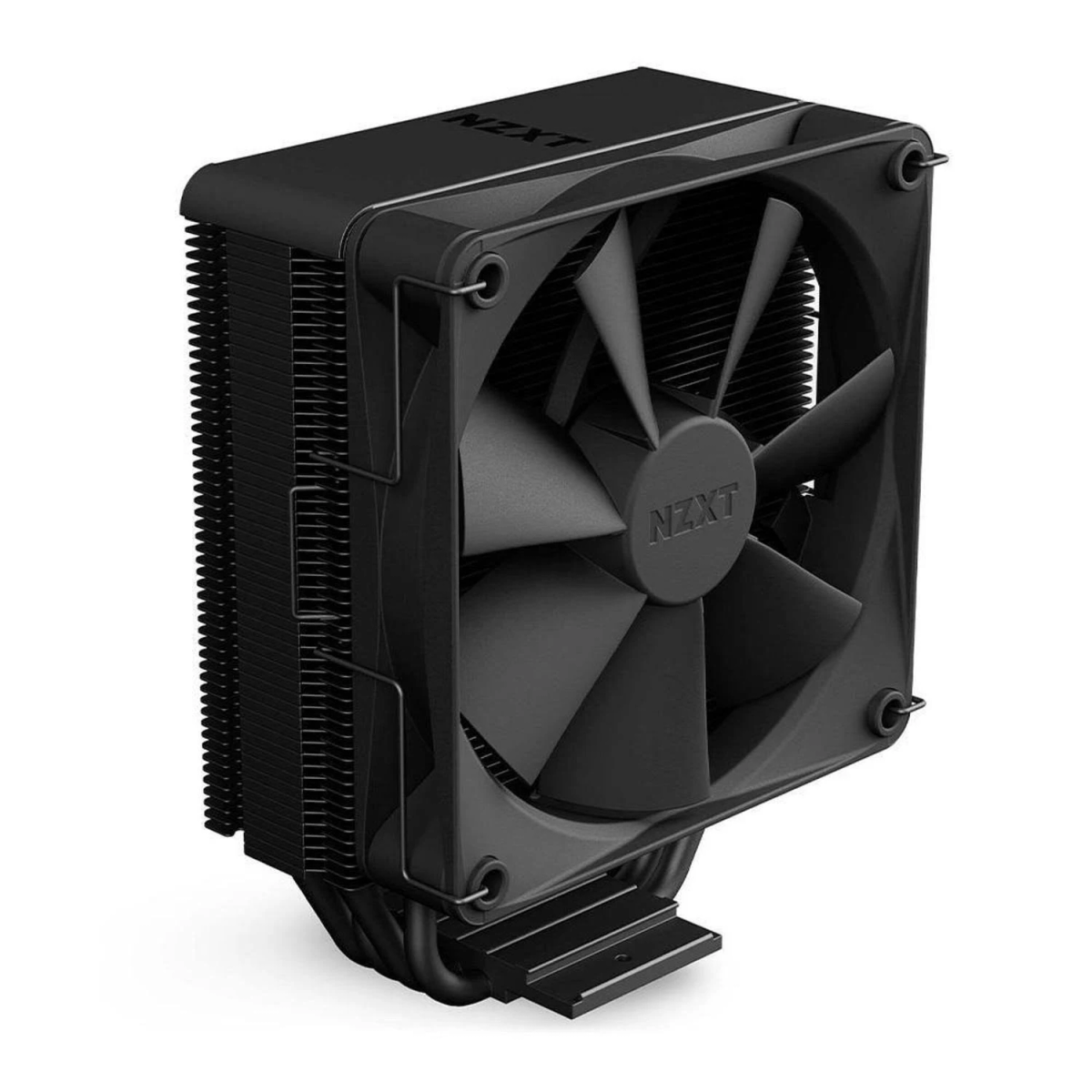 Dissipatore CPU NZXT nero con ventola nera, sfondo bianco.