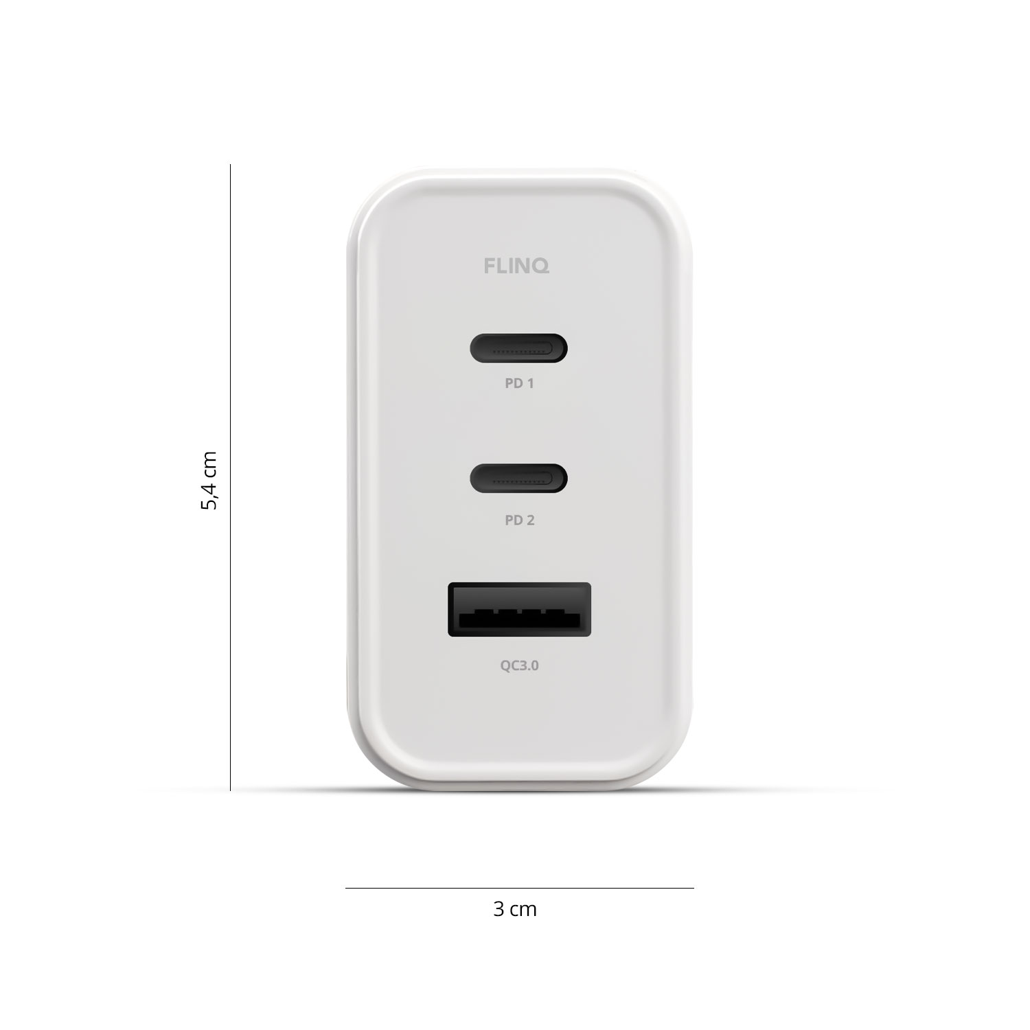 Witte oplader met drie poorten en afmetingen, met tekstlabels PD 1, PD 2, QC 3.0.
