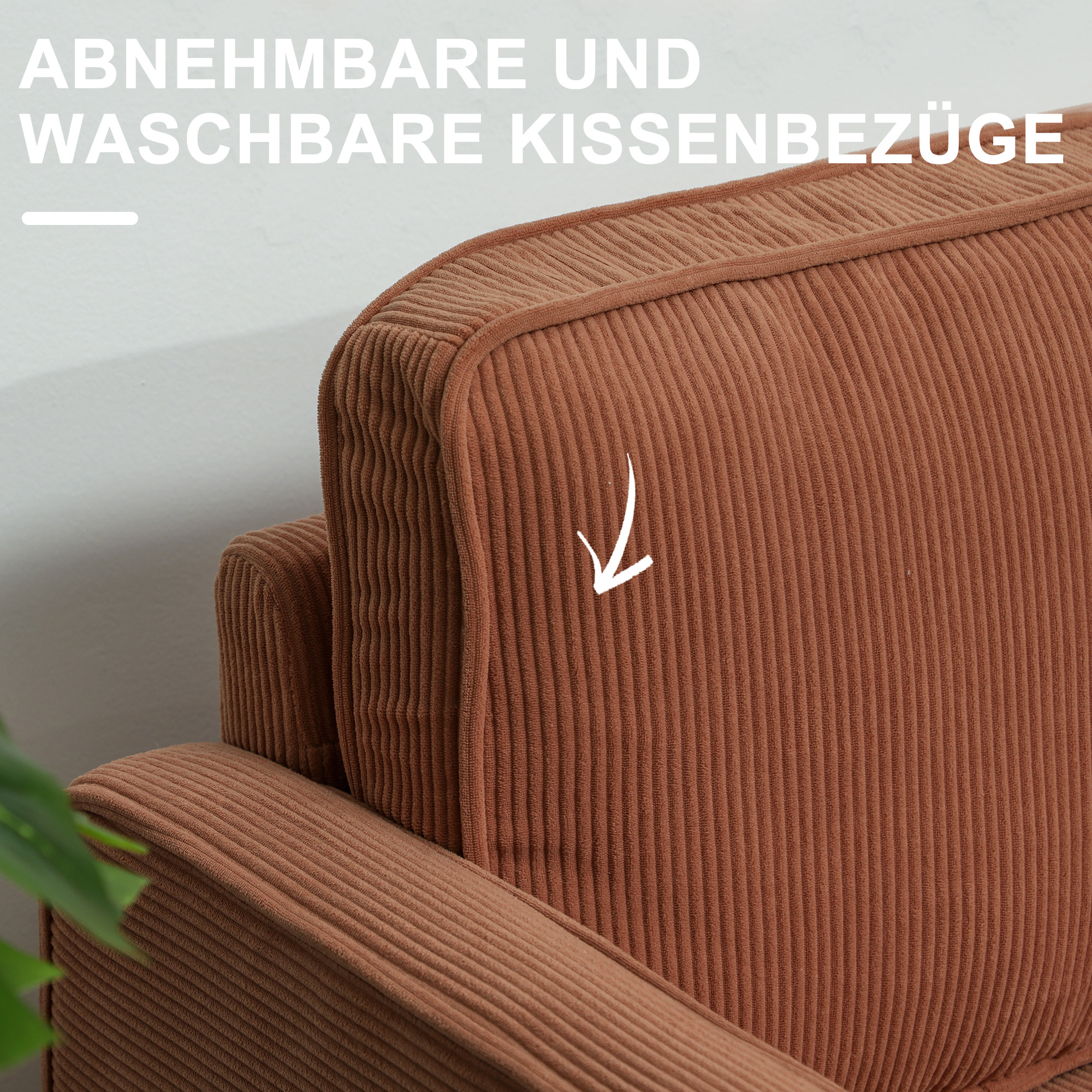 Nahaufnahme eines braunen Cord-Sofakissens. Der Text oben lautet: abnehmbare und waschbare Kissenbezüge.
