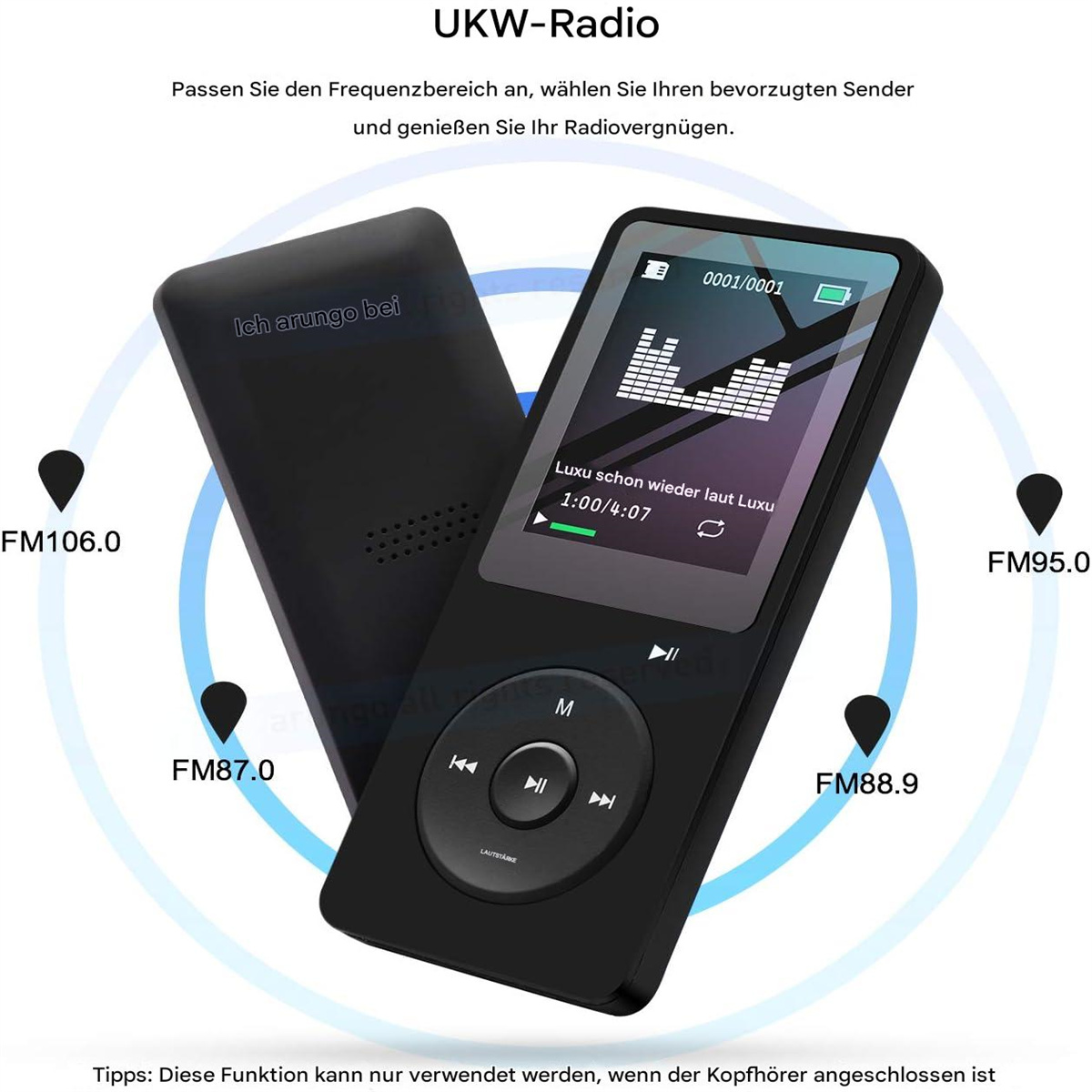 Schwarzer MP3-Player mit Bildschirm, der Radioinformationen zeigt. Es liegt neben einem anderen schwarzen Gerät. FM-Frequenzen.