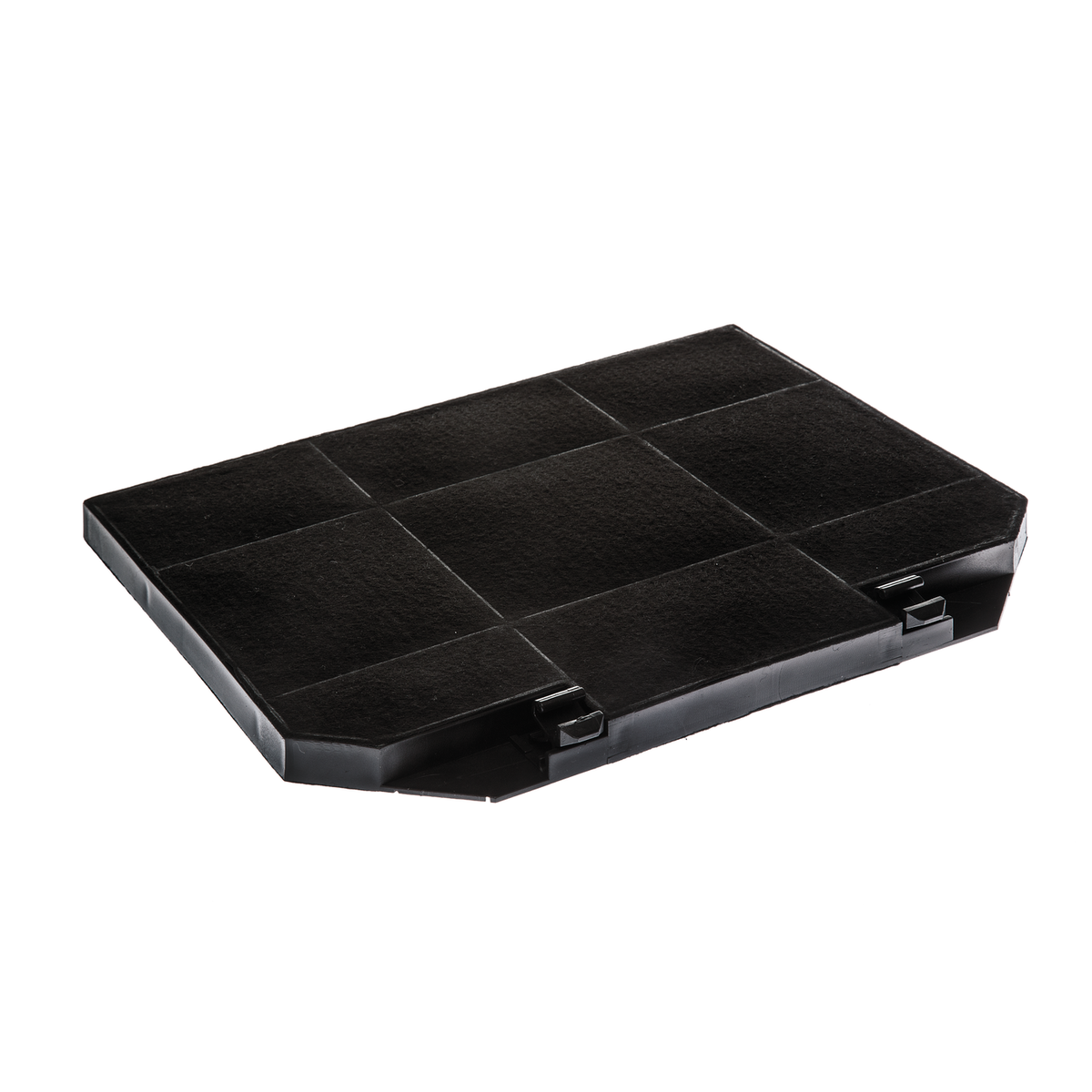 Filtro de carbón rectangular negro con patrón de rejilla. Tiene un marco de plástico y está sobre fondo blanco.