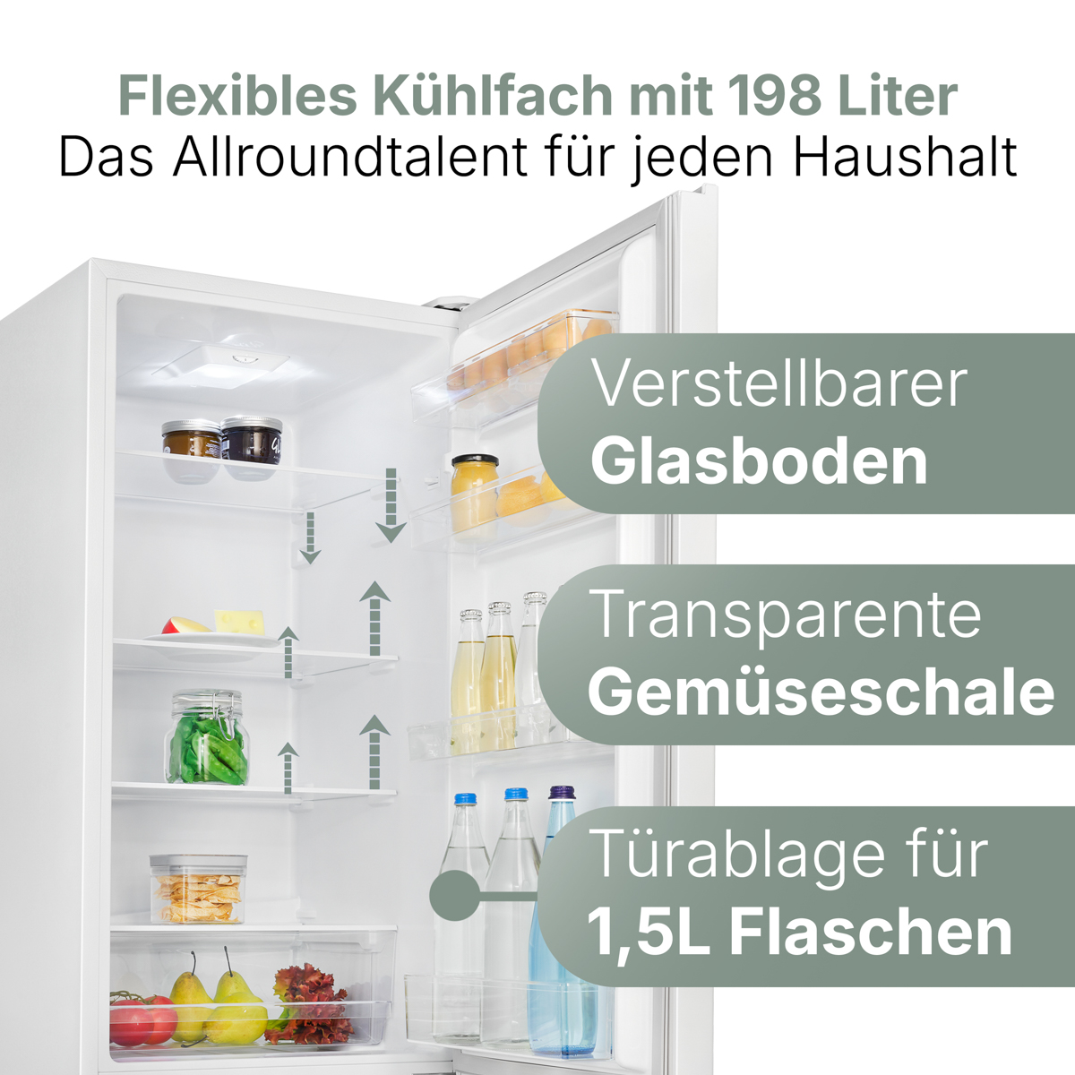 Otwarta lodówka z widocznymi półkami i artykułami spożywczymi.