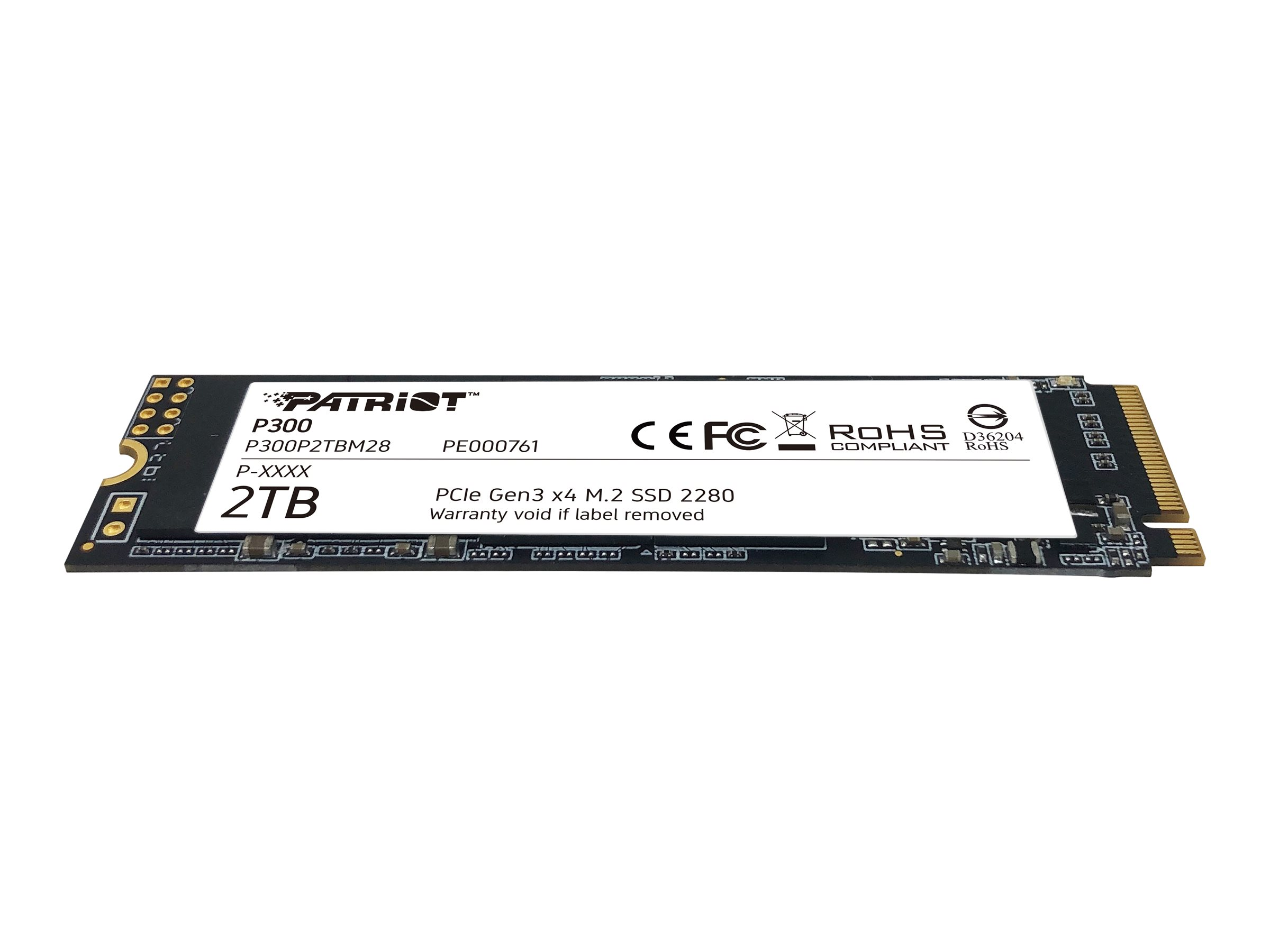 SSD nero con etichetta bianca. Il testo include 'PATRIOT P300 2TB'. Sono presenti i loghi RoHS e CE.