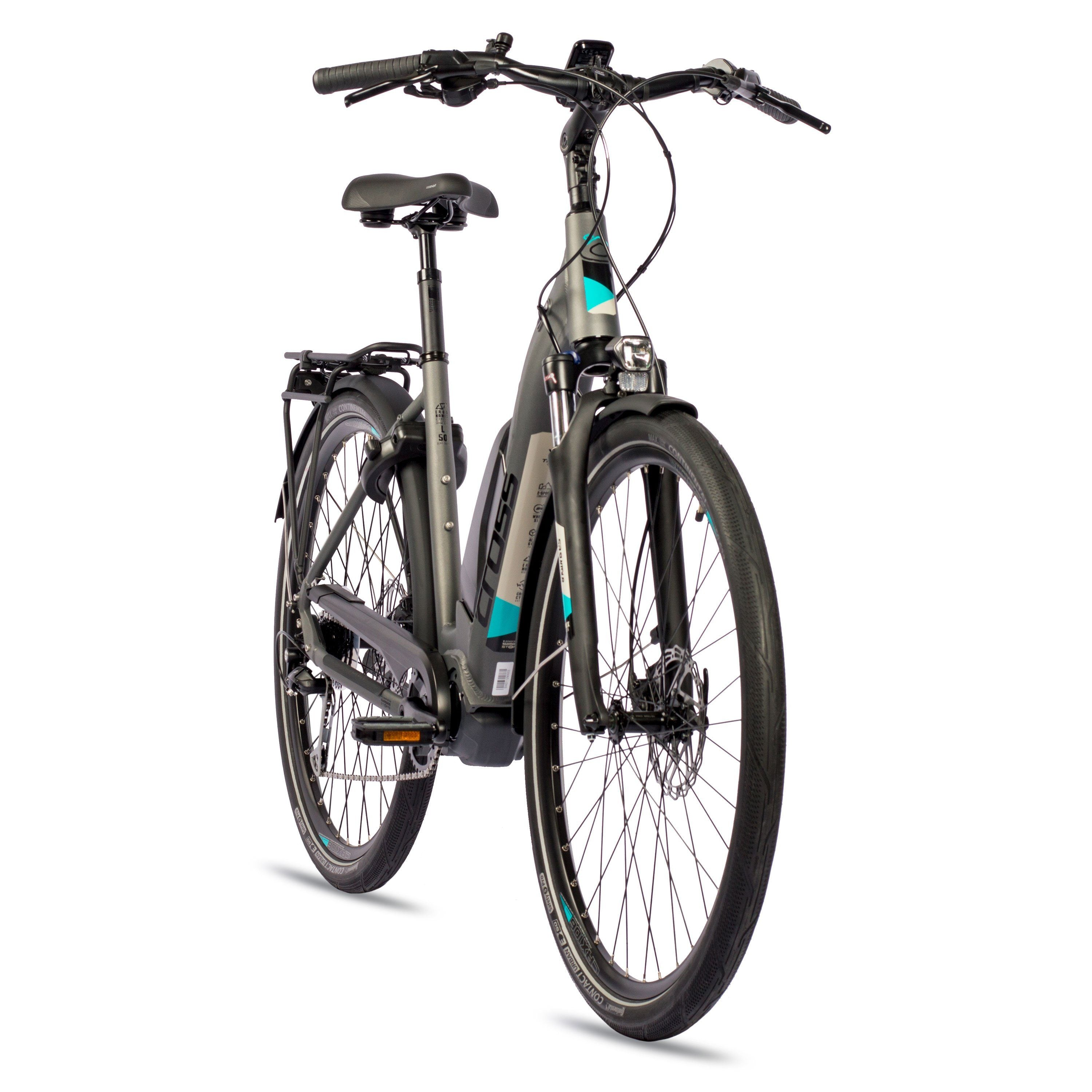 Graues Elektrofahrrad mit schwarzen Reifen und türkisfarbenen Akzenten. Weißer Hintergrund.