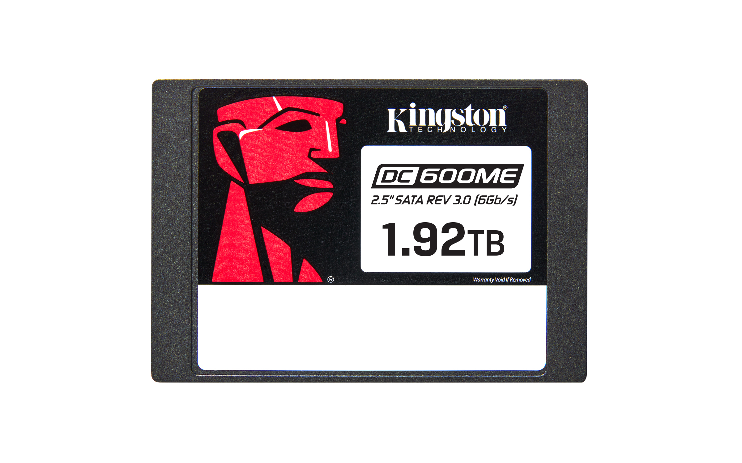 SSD Kingston DC600M. Nero con logo rosso. Sfondo bianco.