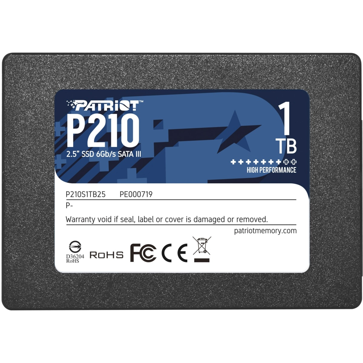 Dysk SSD Patriot P210. Etykieta pokazuje pojemność 1 TB i informacje o produkcie.
