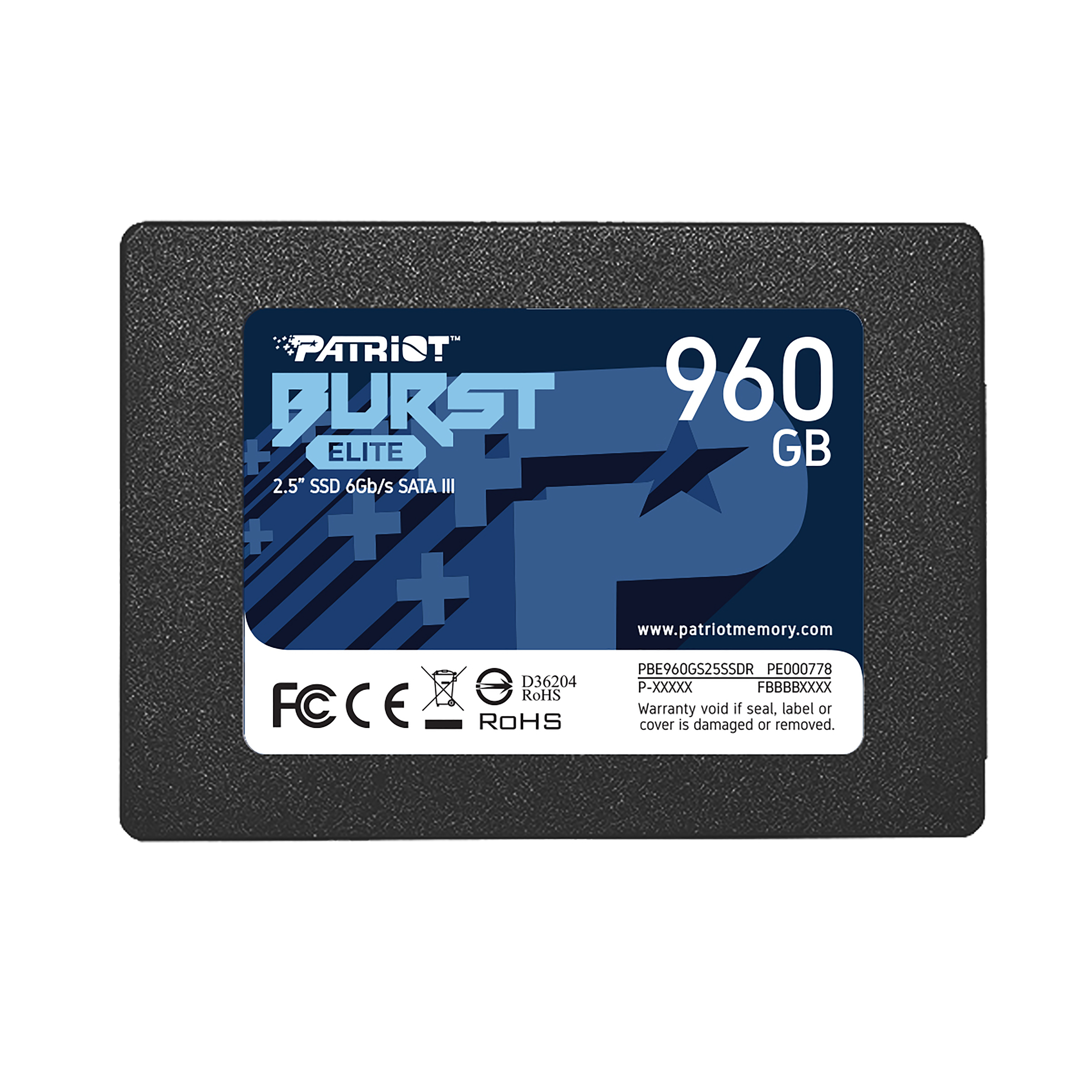 SSD nero con etichetta Patriot Burst Elite 960 GB. È quadrato con un adesivo.
