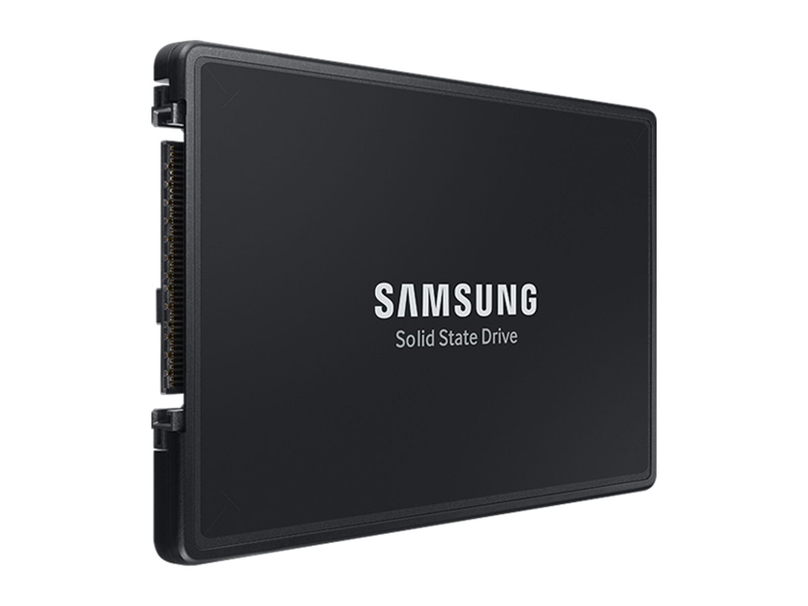 Czarny dysk SSD Samsung z białym logo SAMSUNG. Solid State Drive jest napisane pod logo. Białe tło.