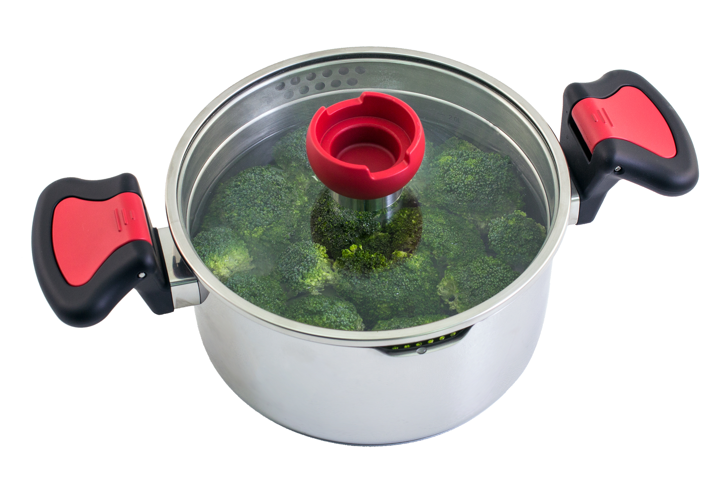 Silberner Topf mit Brokkoli und Glasdeckel mit rotem Griff. Isoliert auf Weiß.