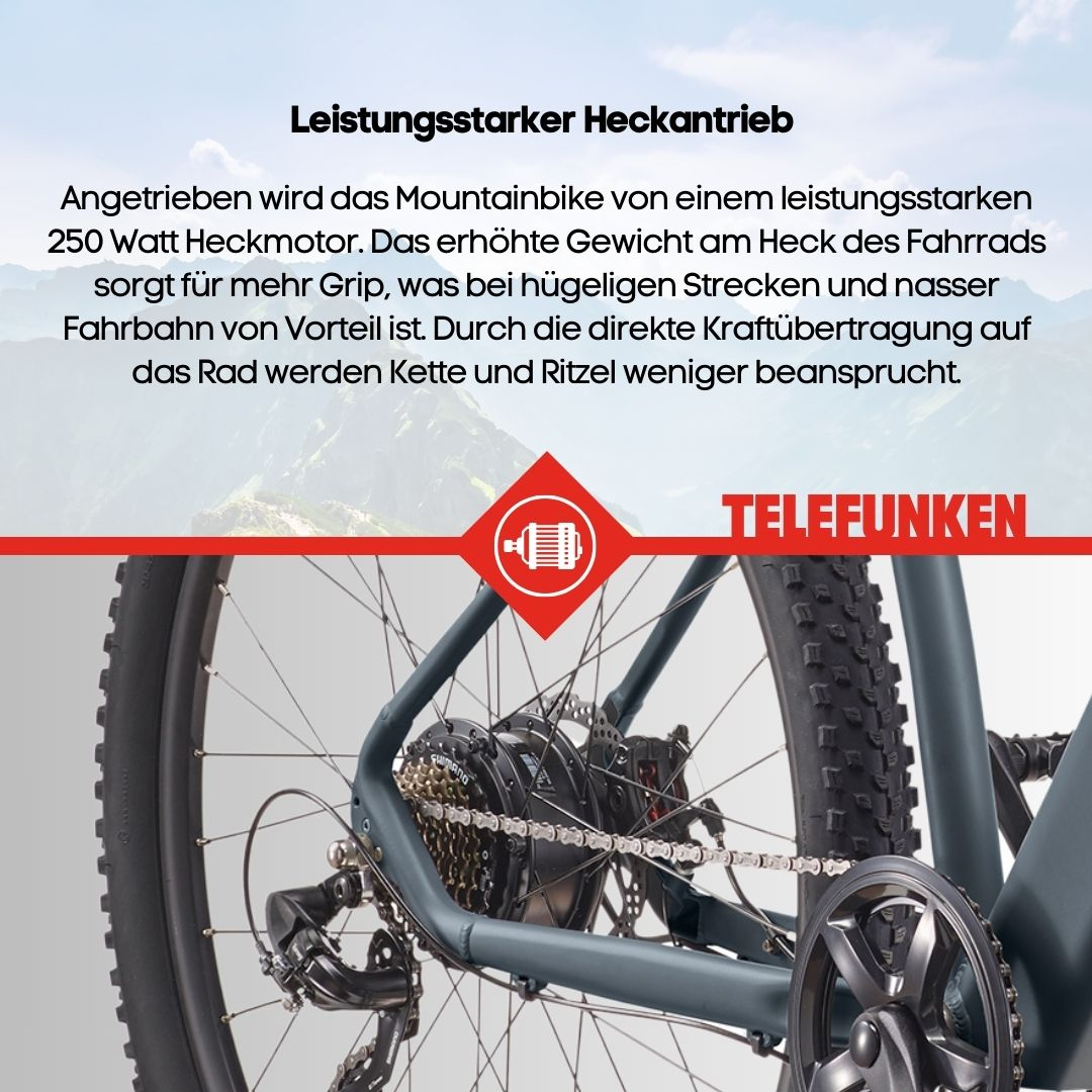 Nahaufnahme des Hinterrads und der Kette eines Fahrrads. Das Bild enthält Text über den Motor des Fahrrads.