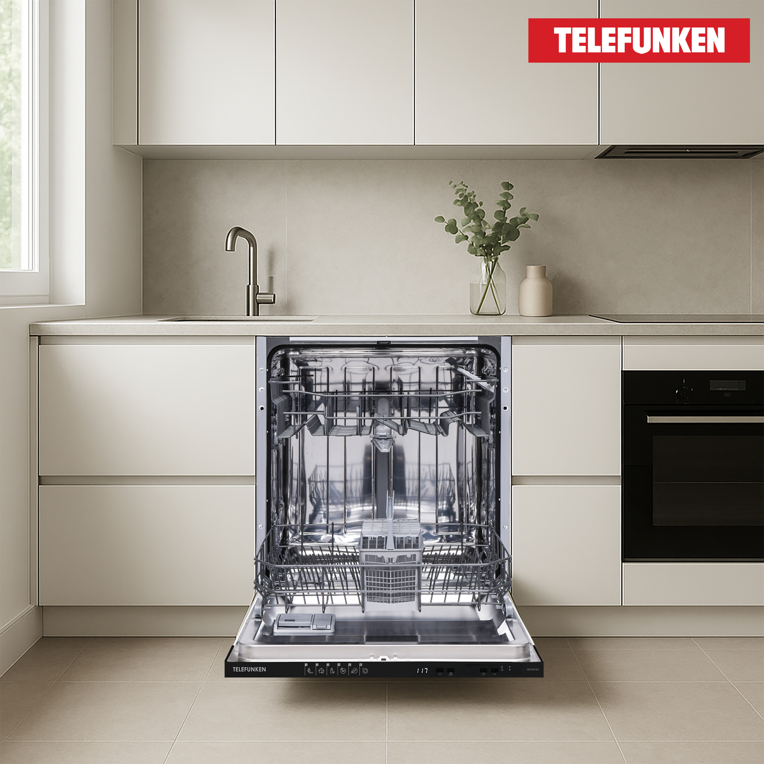 Ein Telefunken-Geschirrspüler mit offener Tür in einer modernen Küchenumgebung.