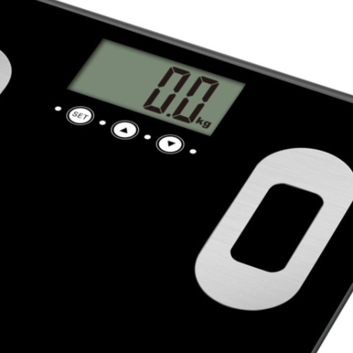 Primer plano de una báscula de baño digital negra que muestra '0,0 kg'.