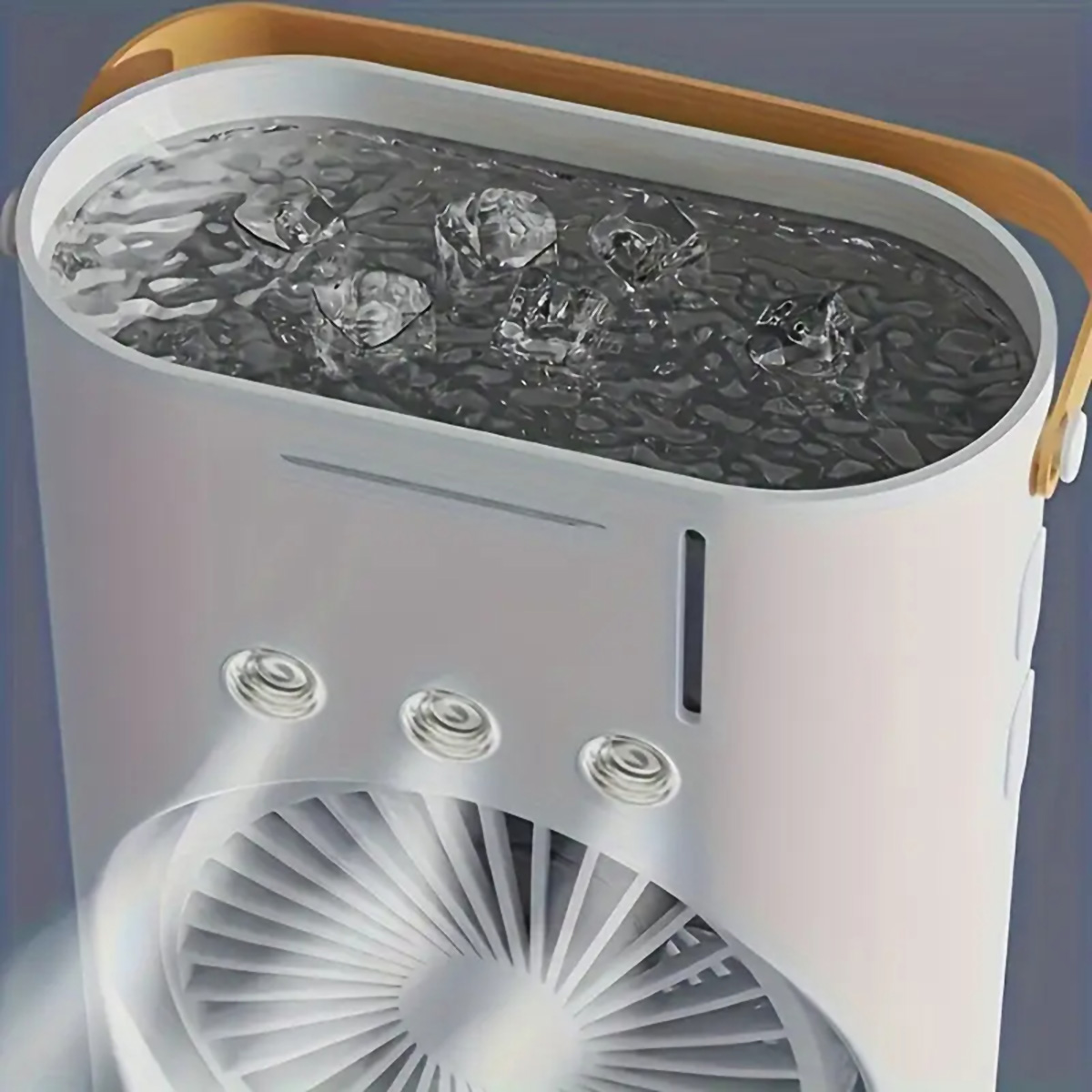 Enfriador blanco con cubitos de hielo, ventilador visible. Asa de madera.