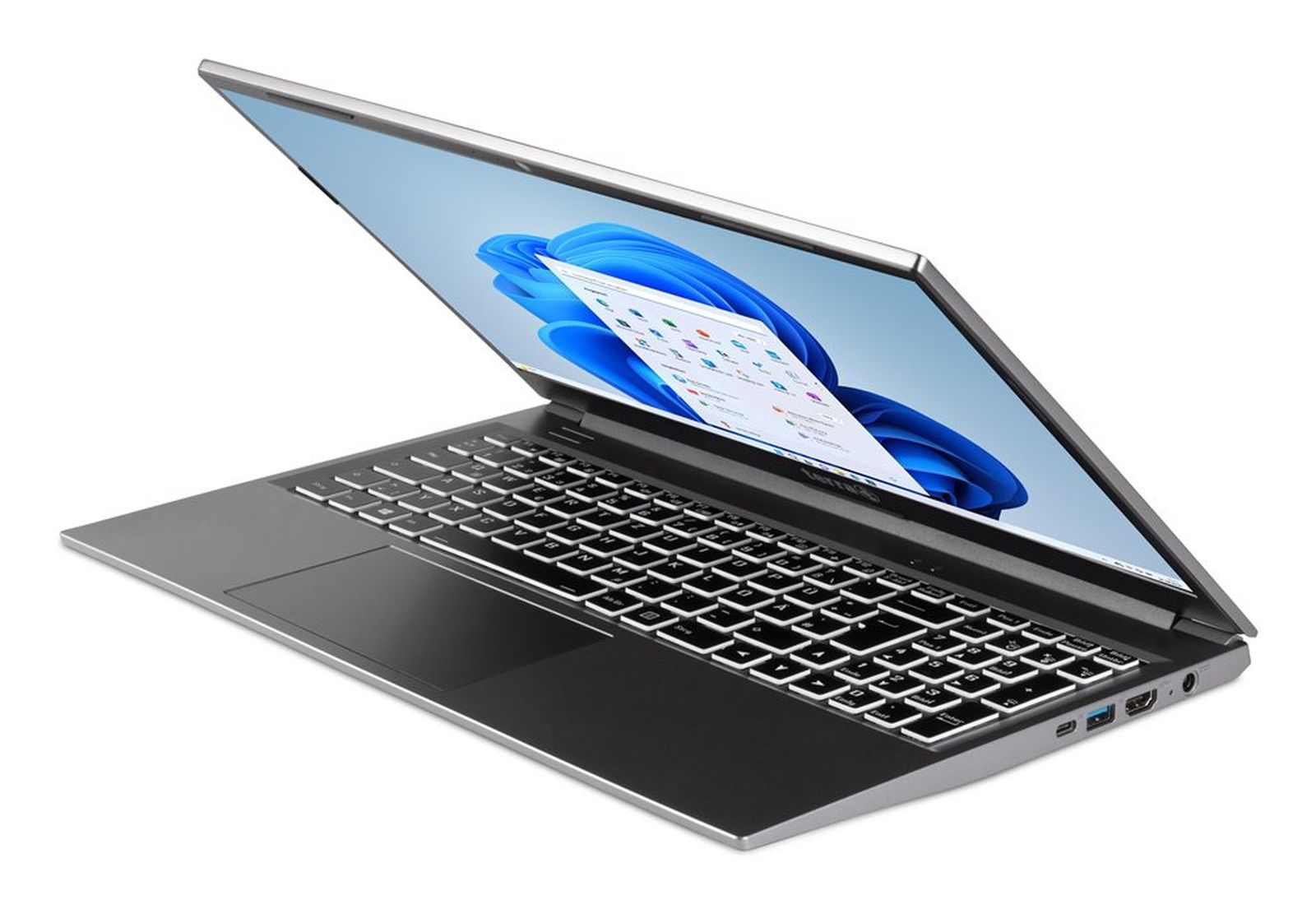 Silberner Laptop geöffnet, Bildschirm zeigt Windows-Oberfläche. Tastatur sichtbar. Weißer Hintergrund.