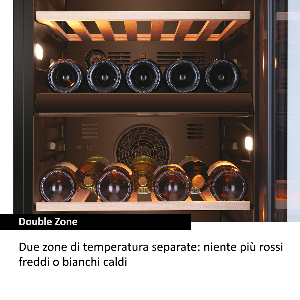 Interior de una vinoteca con botellas almacenadas en estantes, fondo negro.