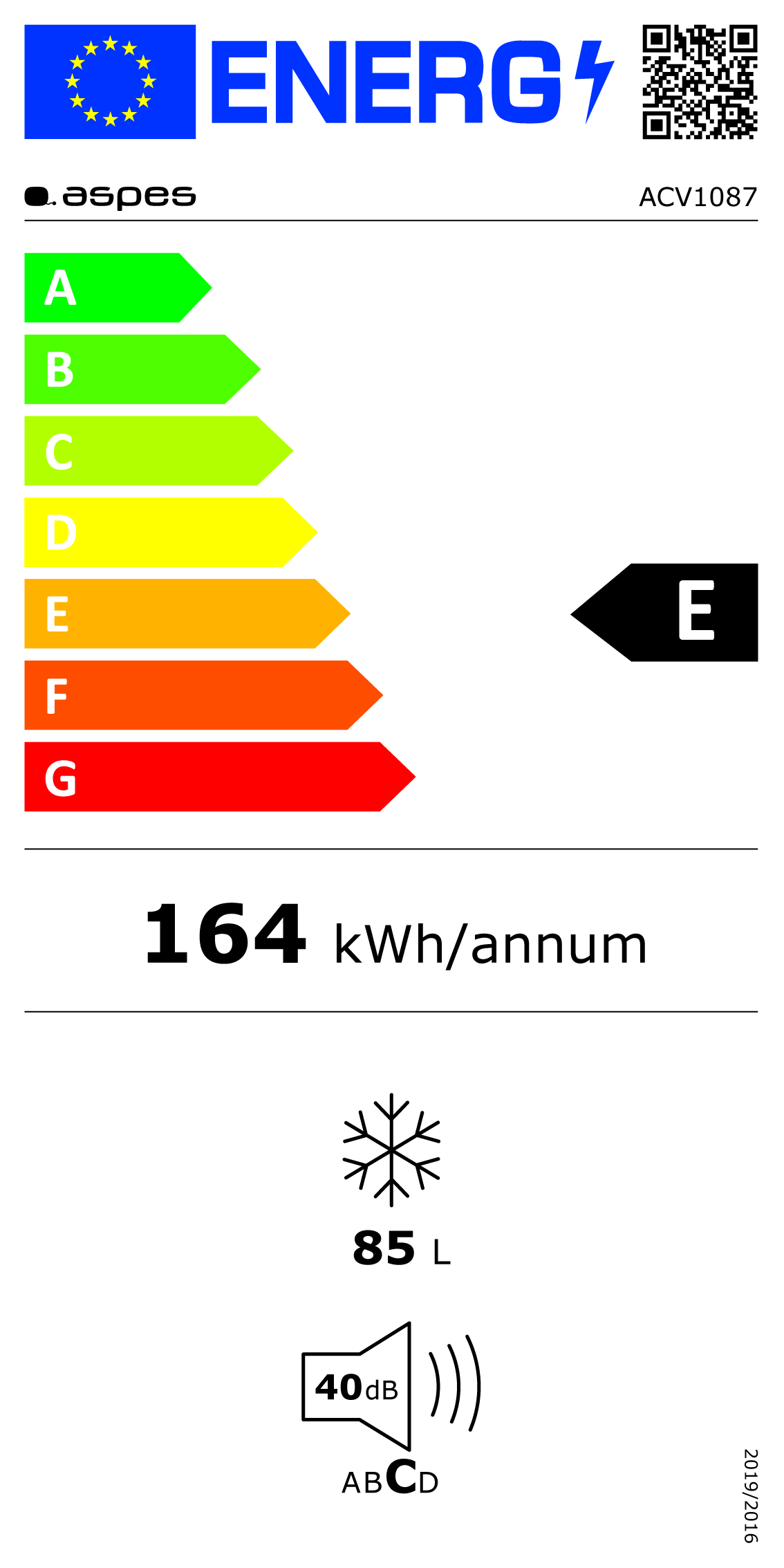 Etiqueta energética de un frigorífico. Muestra la clasificación de eficiencia energética, el consumo kWh y el nivel sonoro.