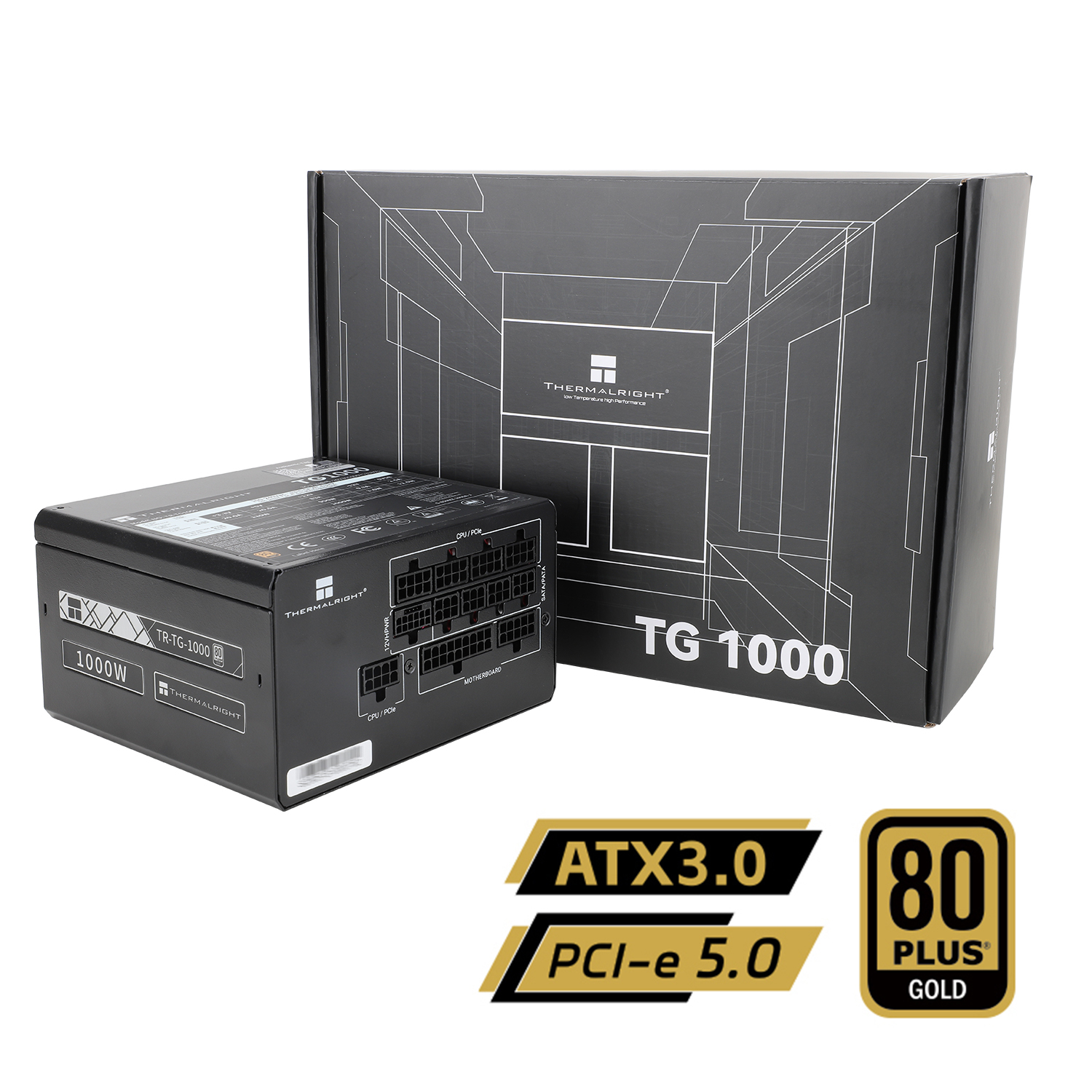 Alimentatore nero e scatola. L'alimentatore dice '1000W'. Scatola con 'TG 1000' ed etichette ATX3.0 e PCIE 5.0.