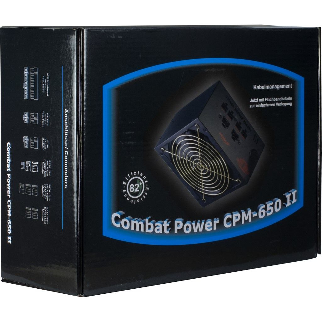 Scatola nera che mostra un alimentatore nero. Indica "Combat Power CPM-650 II".