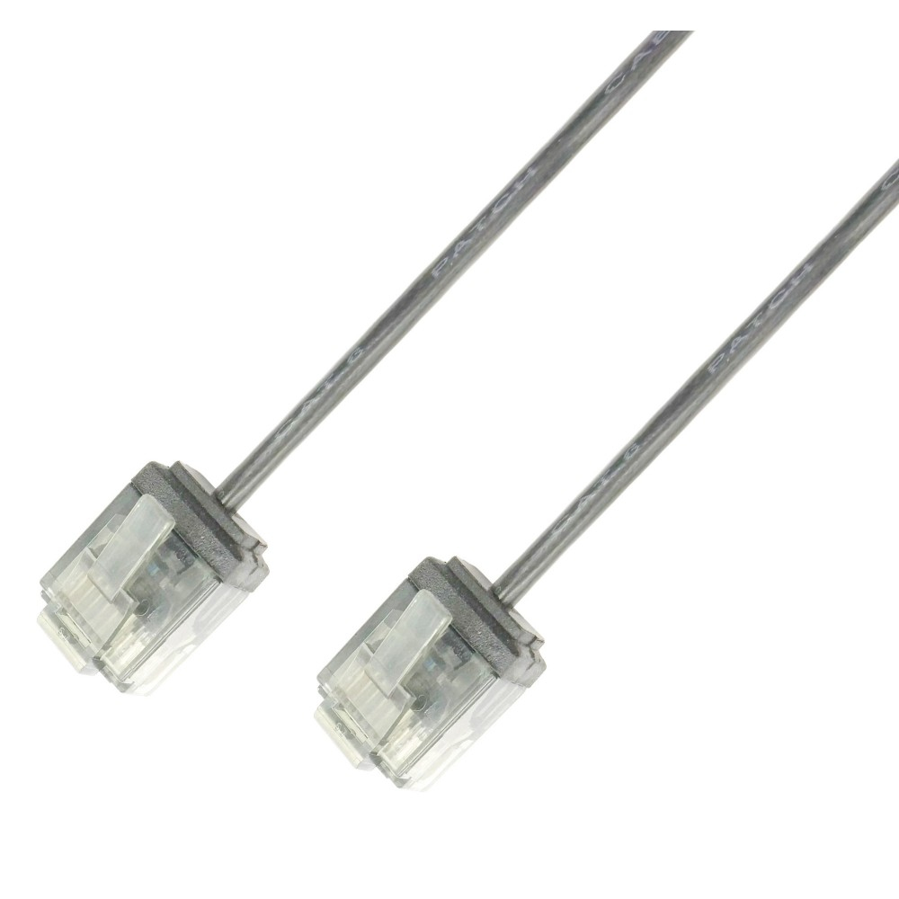 Due cavi Ethernet grigi con connettori trasparenti, su sfondo bianco.