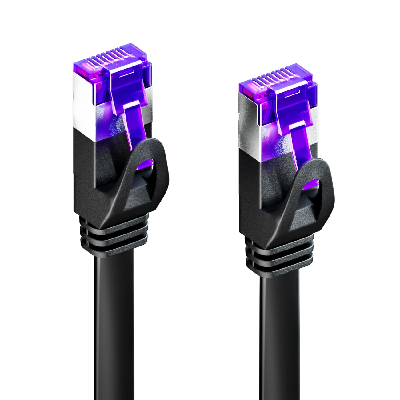 Zwei schwarze Ethernet-Kabel mit lila Steckern auf weißem Hintergrund.