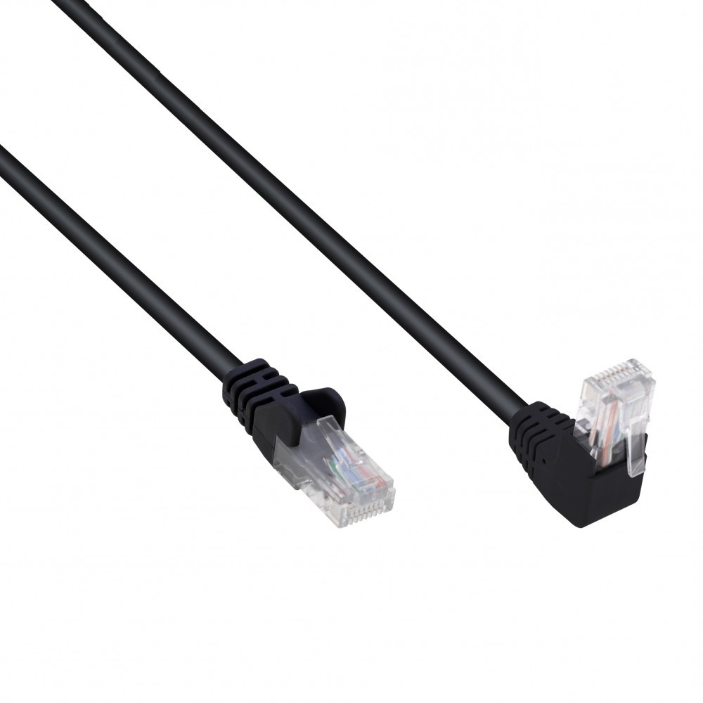 Cavo di rete nero con connettori RJ45 angolati e diritti, sfondo bianco.