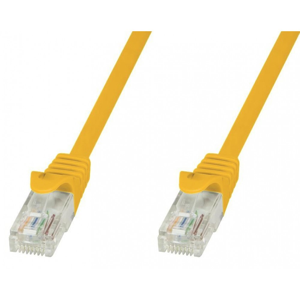Twee gele Ethernet-kabels. Connectoren onder een hoek. Witte achtergrond.