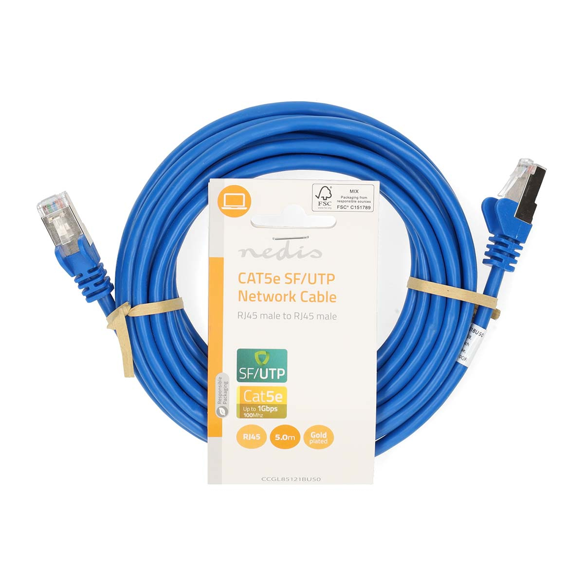 Cavo di rete SF/UTP CAT5e blu in confezione. Cavo blu ad anello. Confezione bianca e blu.