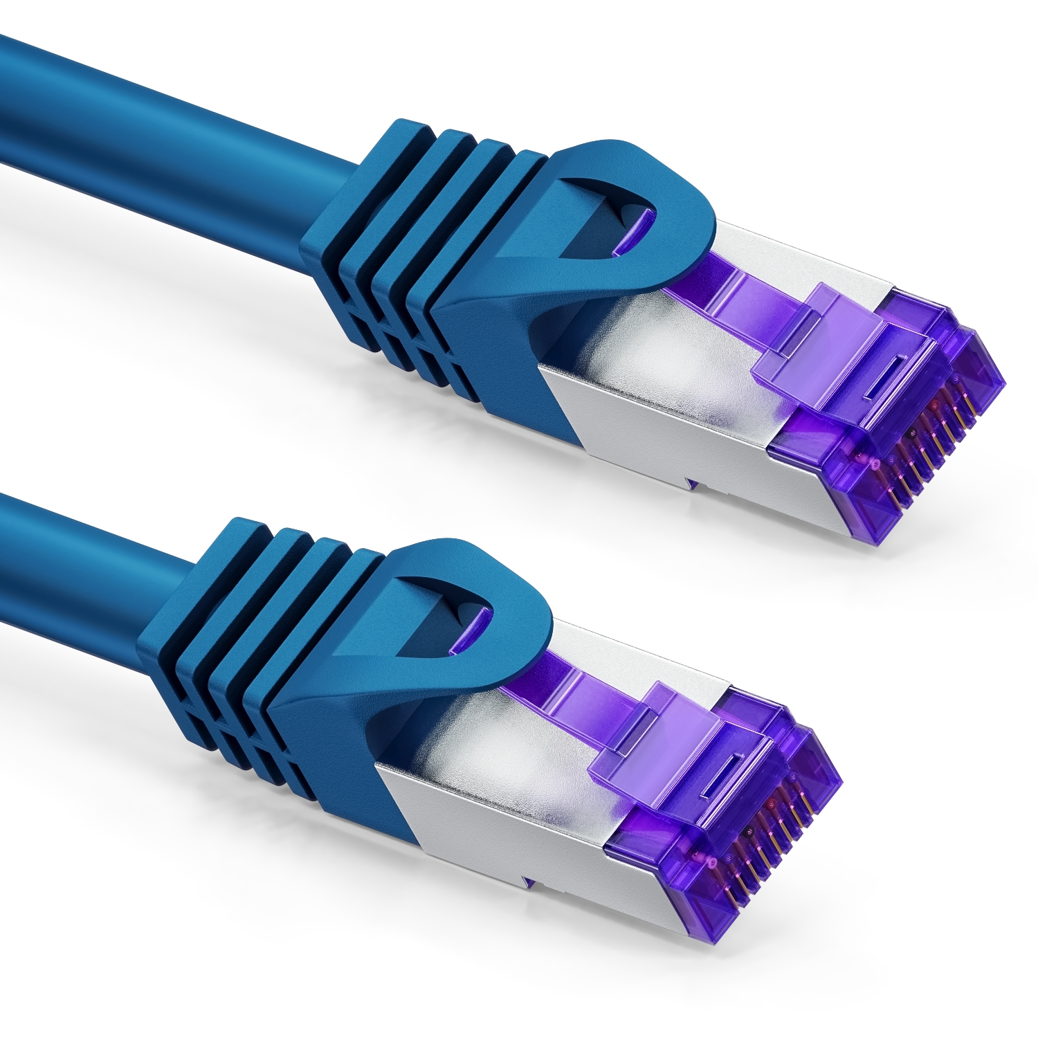 Zwei blaue Netzwerkkabelstecker mit silbernem Metallgehäuse. Die Stecker zeigen nach vorne.