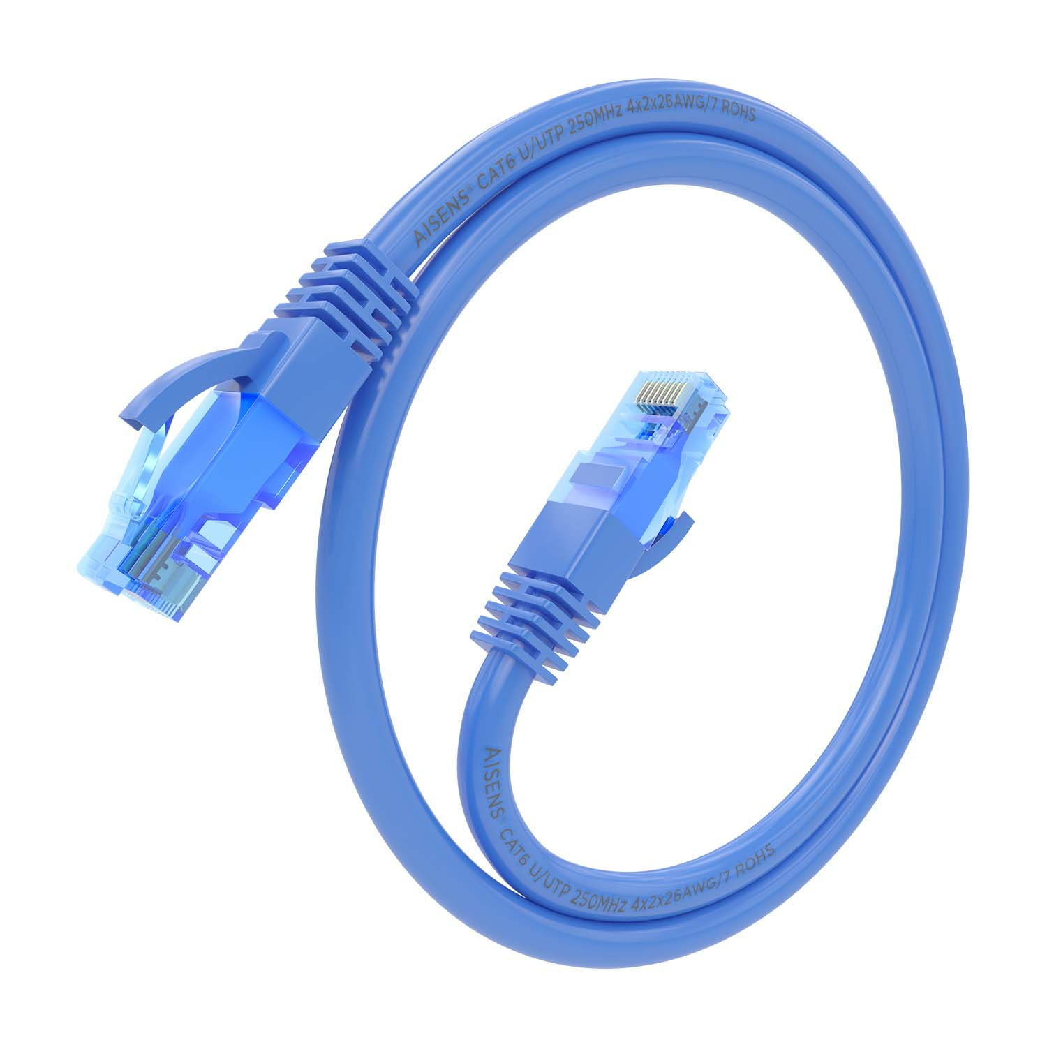 Cavo di rete blu a forma di anello con connettori blu. Sfondo bianco.