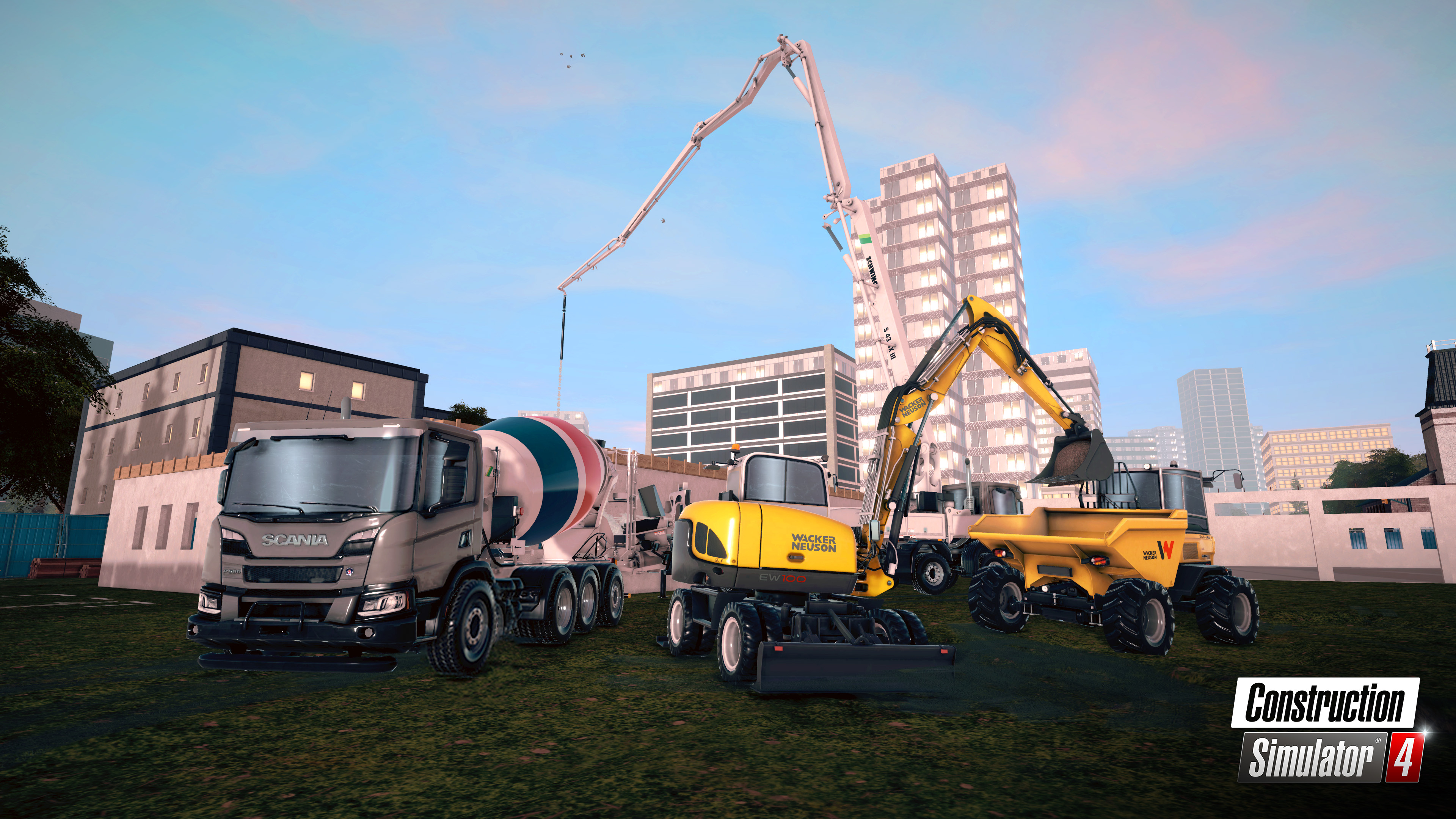 Scena budowy z ciężarówkami, koparkami, budynkami i niebem. Gra Construction Simulator 4.