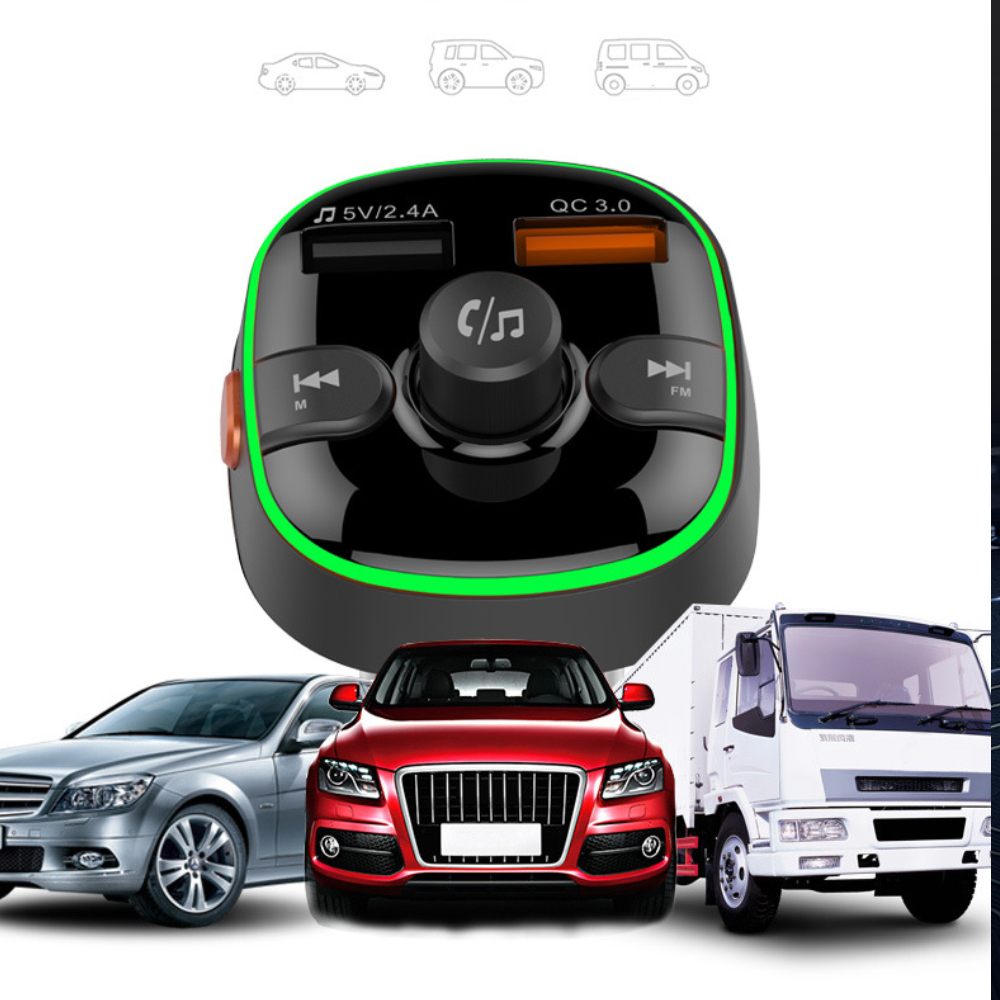 Schwarzes und grünes Auto-Audiogerät und Autobilder. Tasten und Autosymbole sind sichtbar.