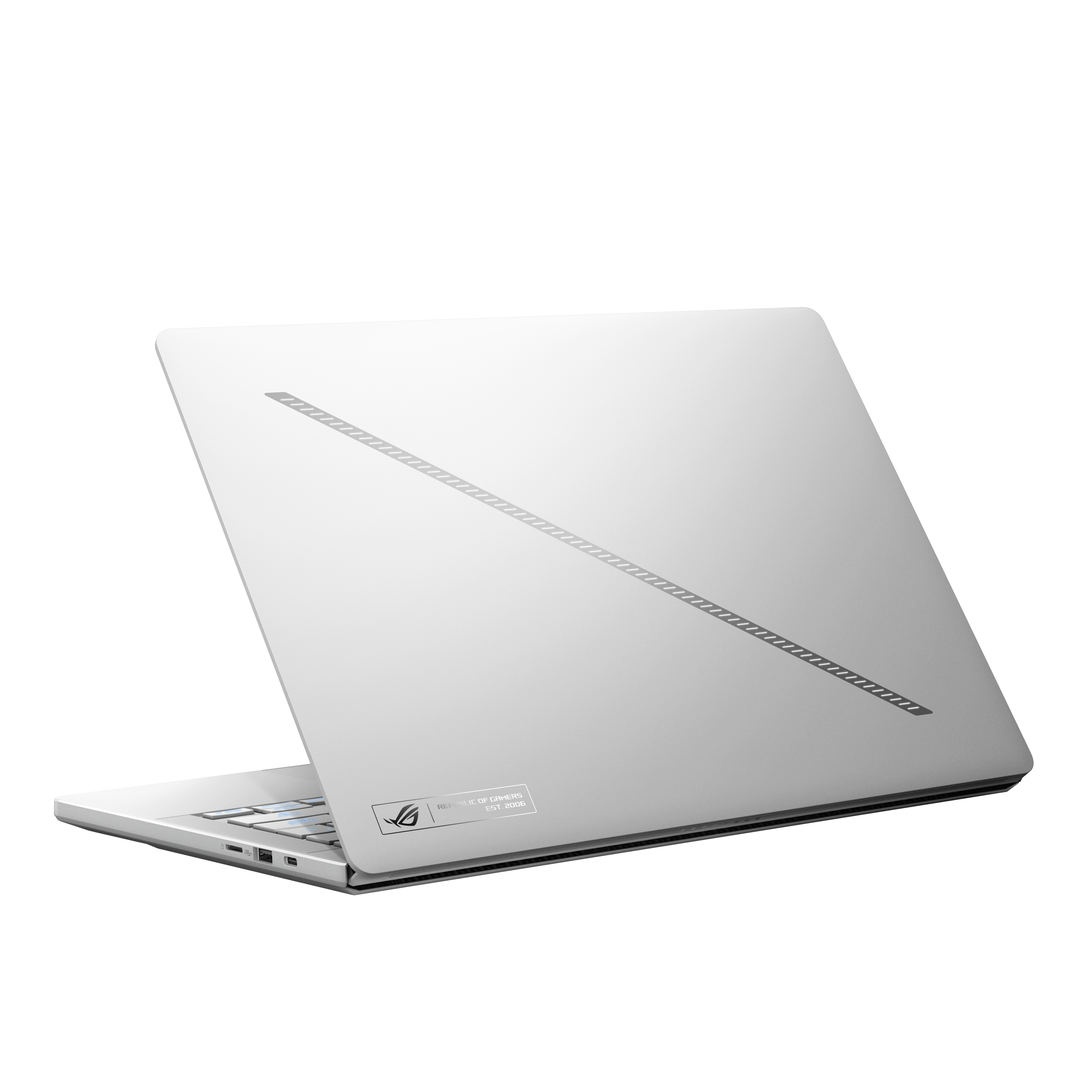 Widok z tyłu srebrnego laptopa z ukośnym wzorem linii. Laptop jest zamknięty.