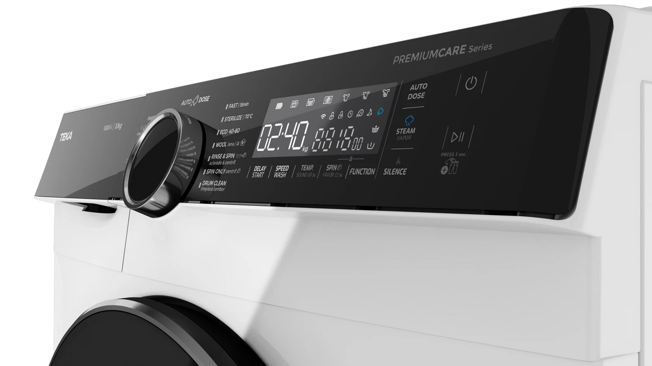 Zbliżenie czarnego panelu sterowania białej pralki z wyświetlonymi numerami.