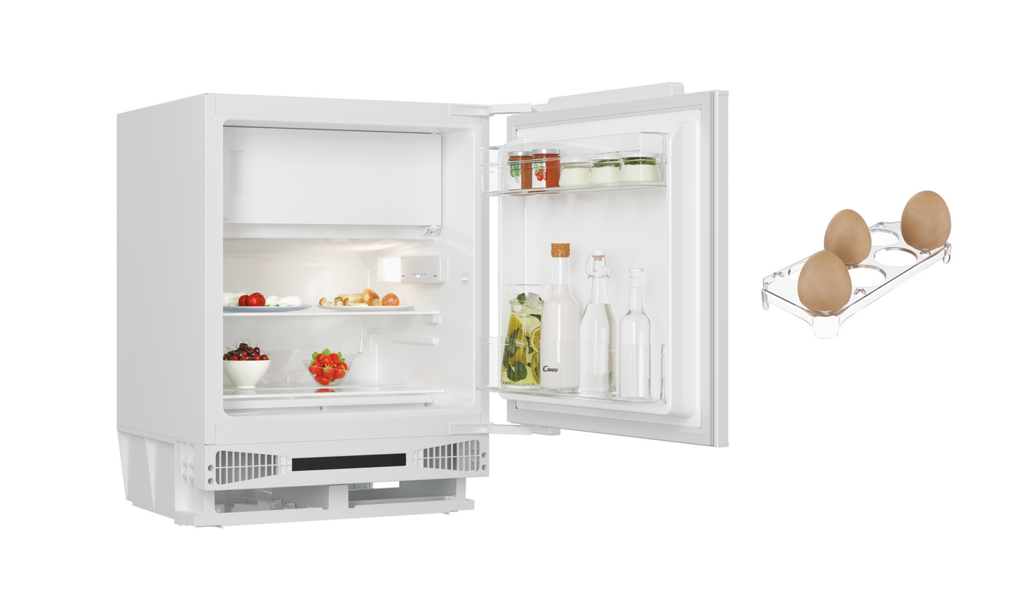 Biała lodówka z otwartymi drzwiami, przedmioty w środku i oddzielny pojemnik na jajka z jajkami.