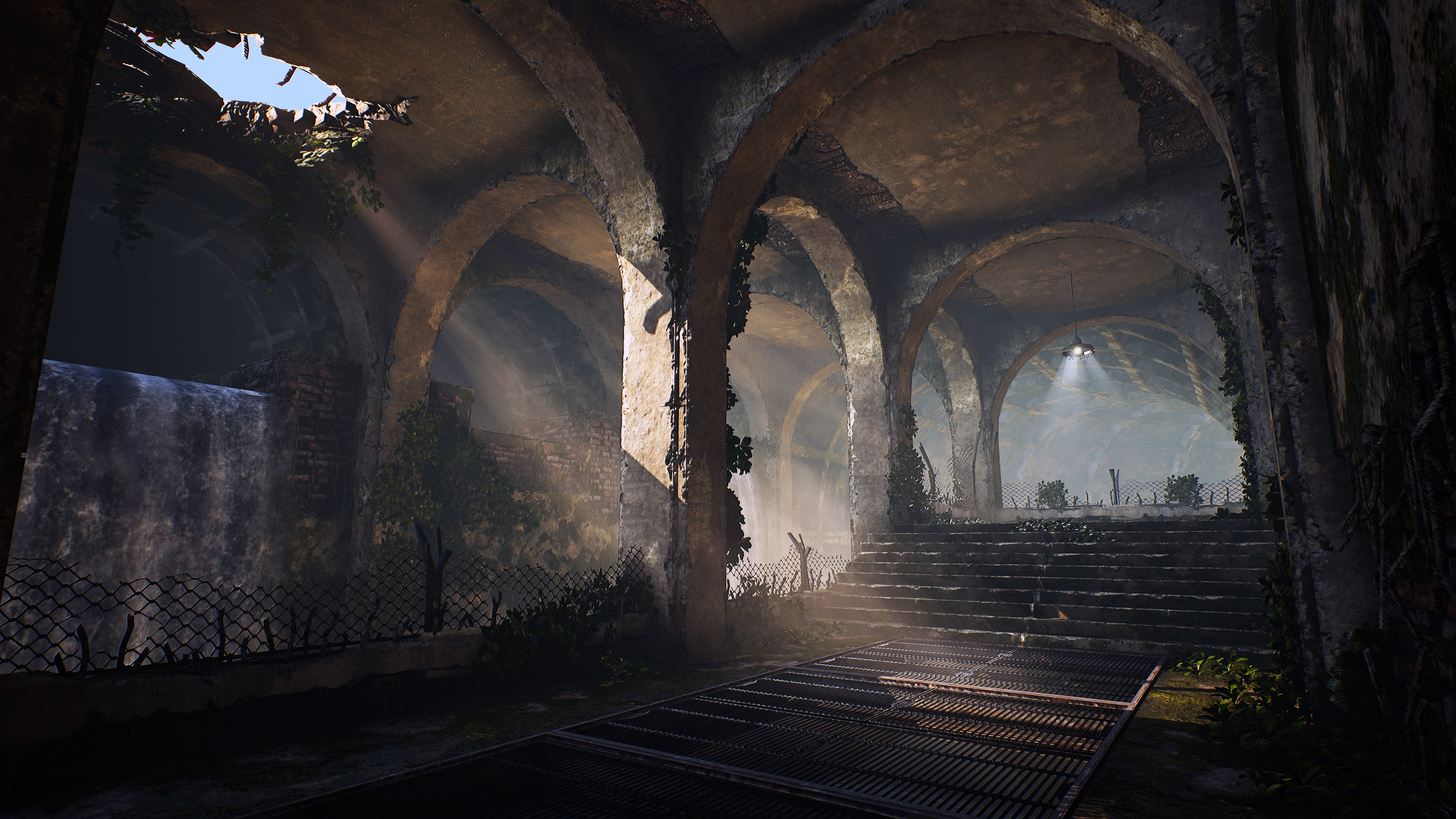 Łukowaty tunel wyłożony cegłami z promieniami światła.