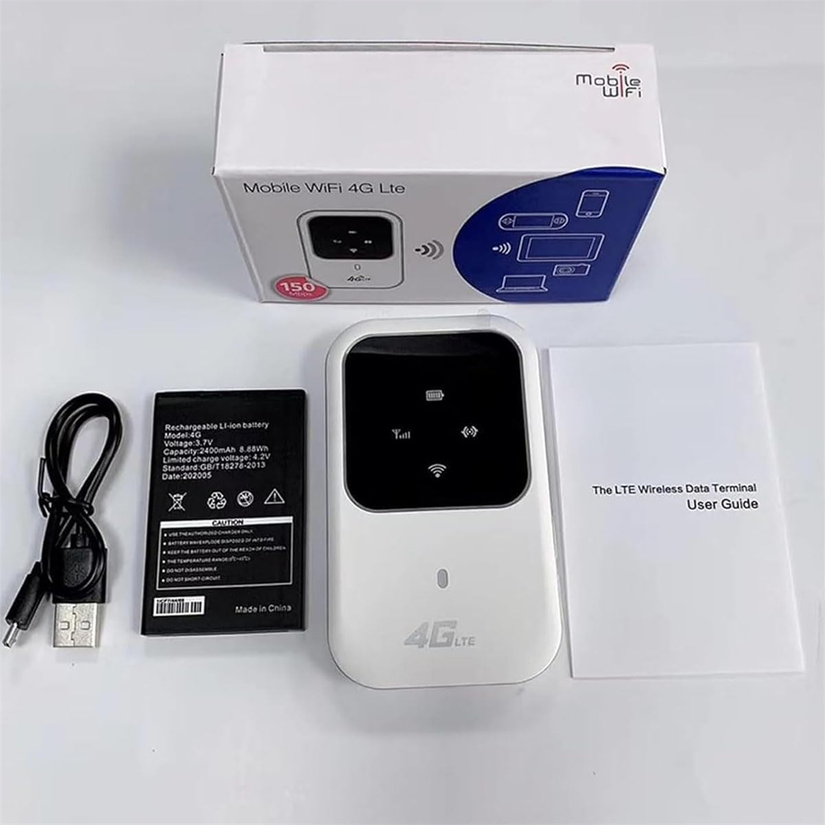 Mobiles WiFi 4G LTE Gerät mit Zubehör: Akku, Kabel, Benutzerhandbuch und Verpackung.