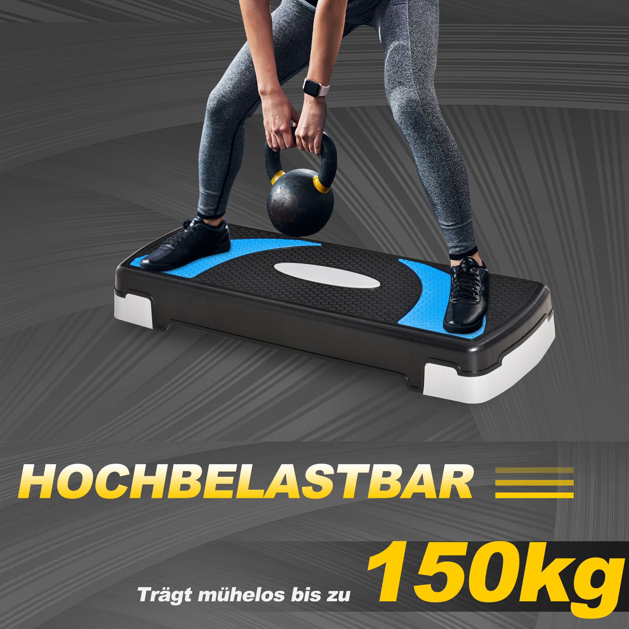 Eine Frau auf einer Step-Plattform, die eine Kettlebell hebt. Text: Hochbelastbar 150kg.