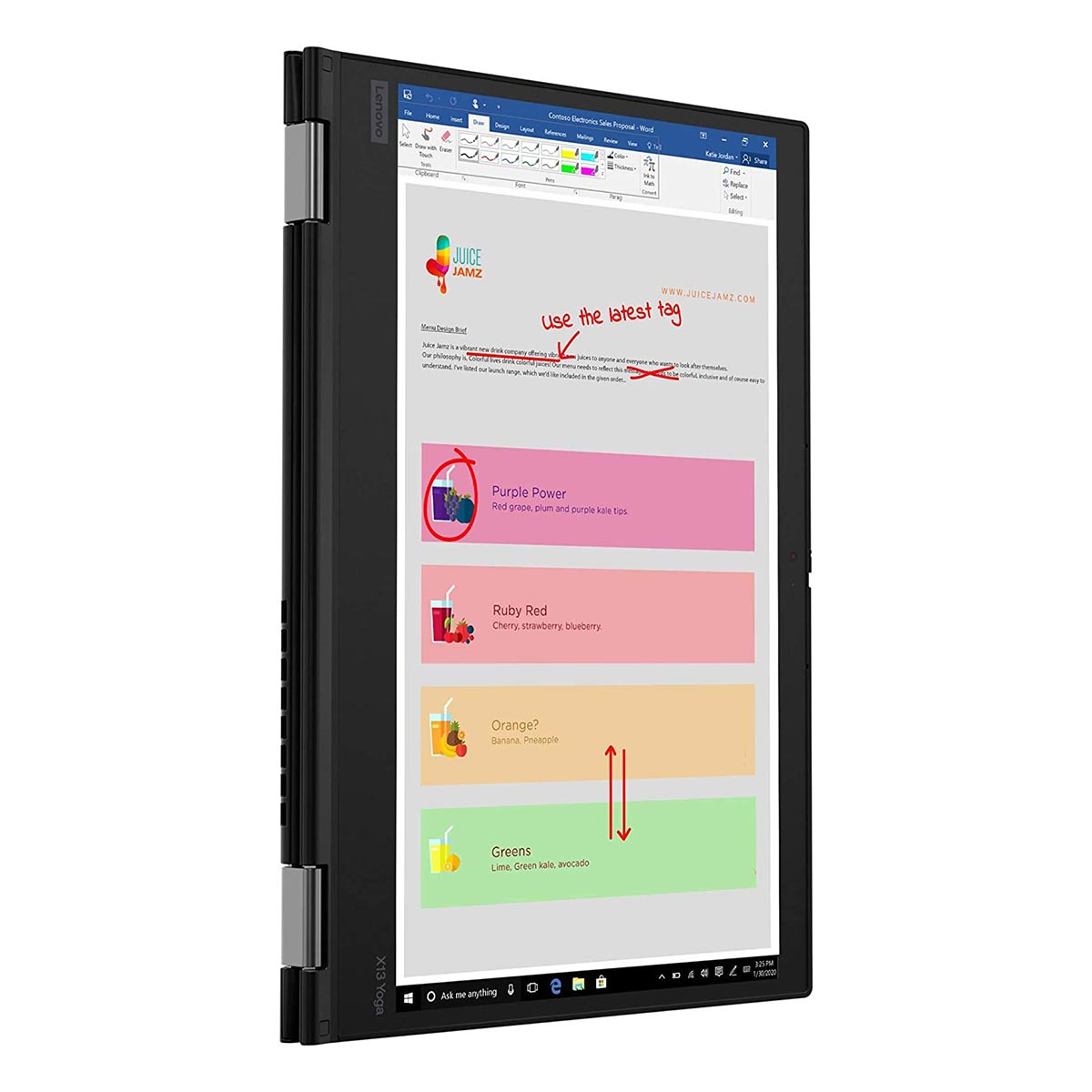 Czarny laptop otwarty, dokument na ekranie, czarne tło.