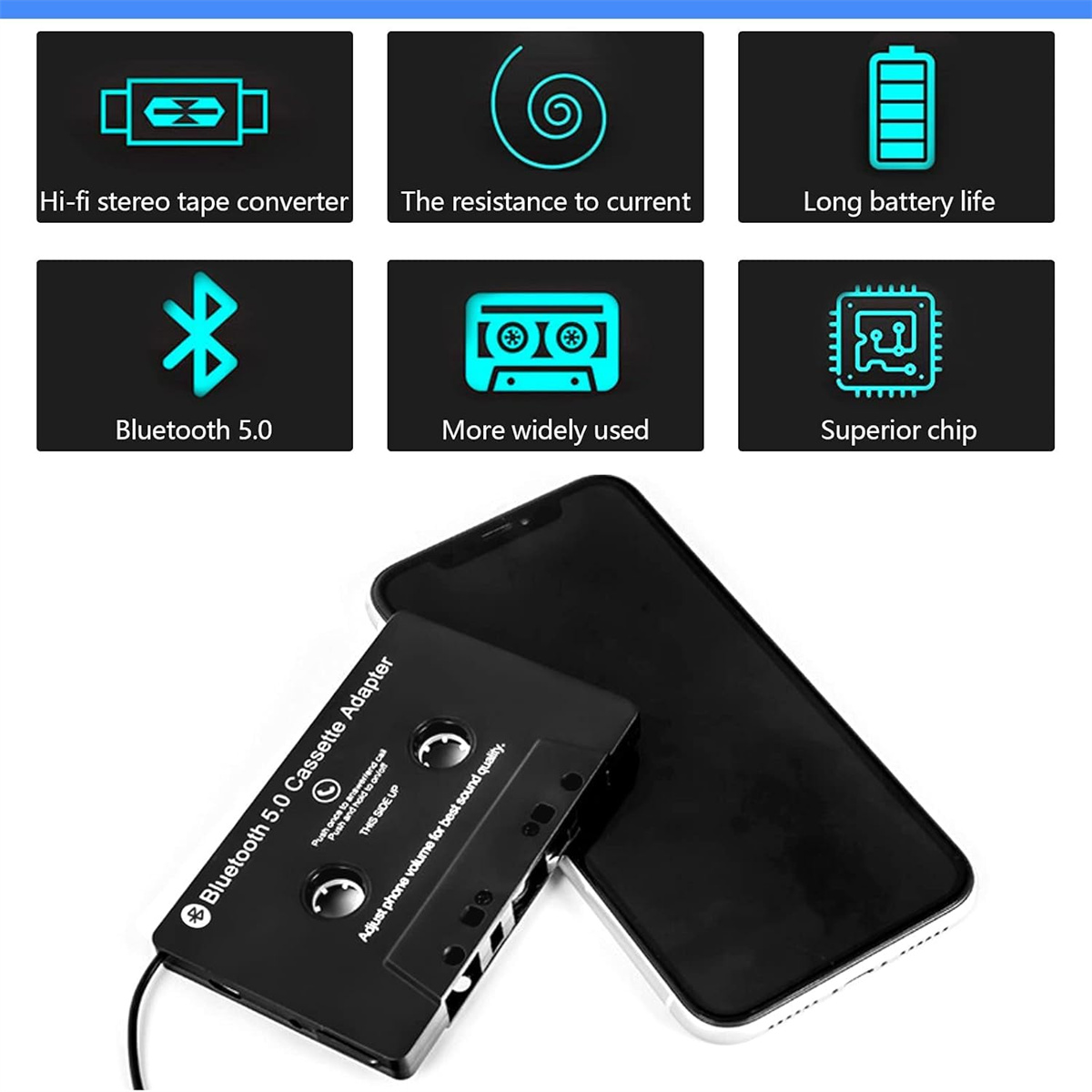 Bild zeigt Bluetooth 5.0 Kassettenadapter neben einem Telefon, mit Symbolen. Schwarz.