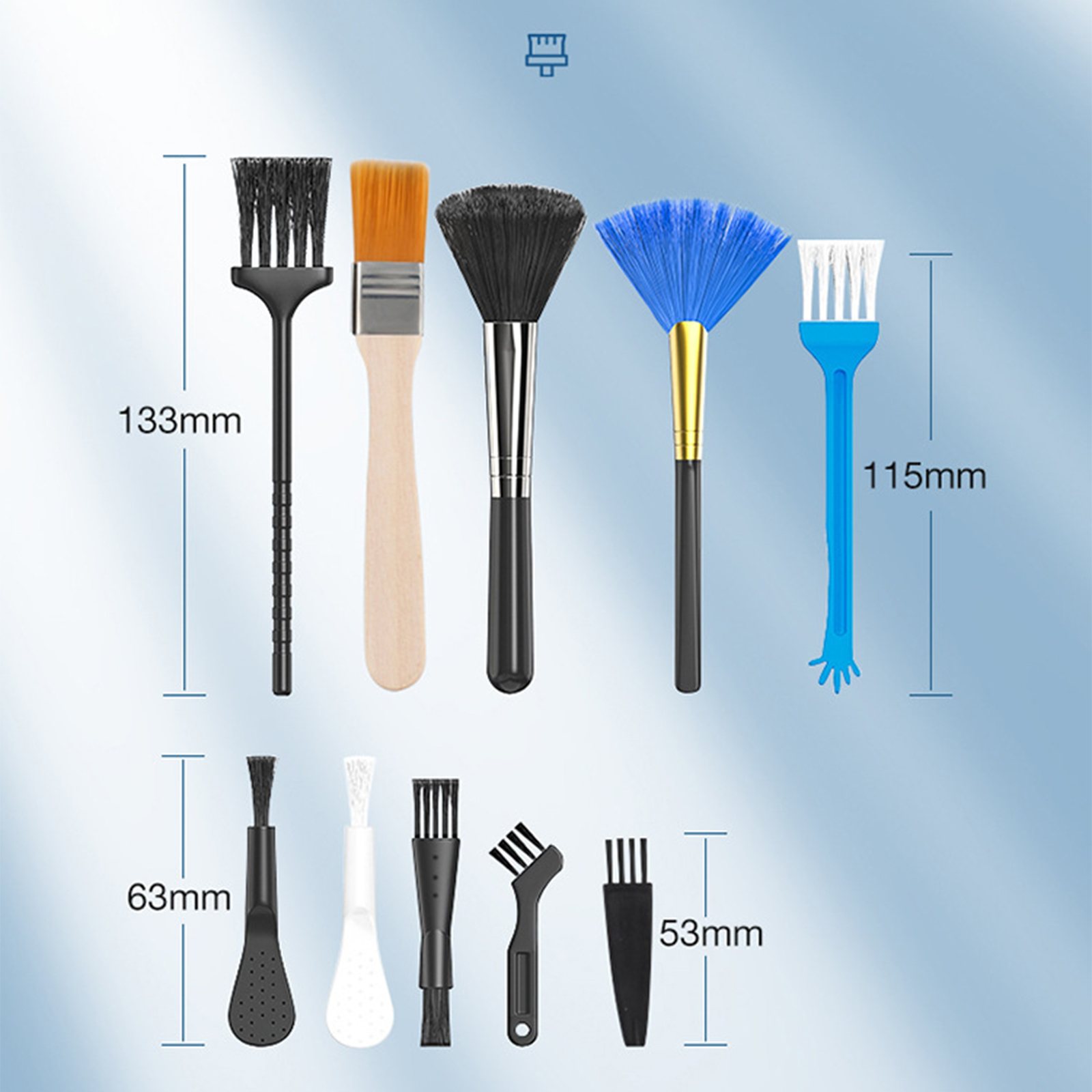 Set von Reinigungsbürsten in verschiedenen Größen und Formen. Abmessungen sind an der Seite angegeben.