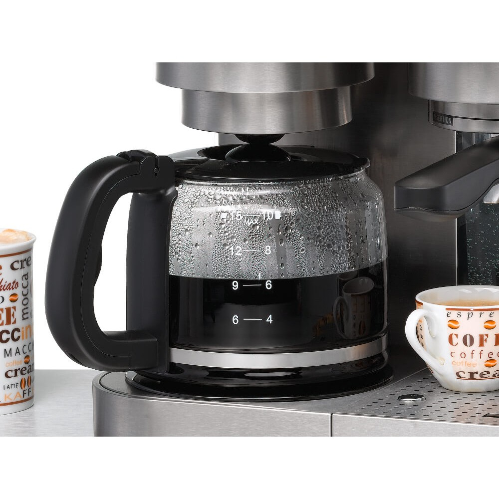 Ekspres do kawy ze szklaną karafką, wypełnioną kawą i dwoma filiżankami.