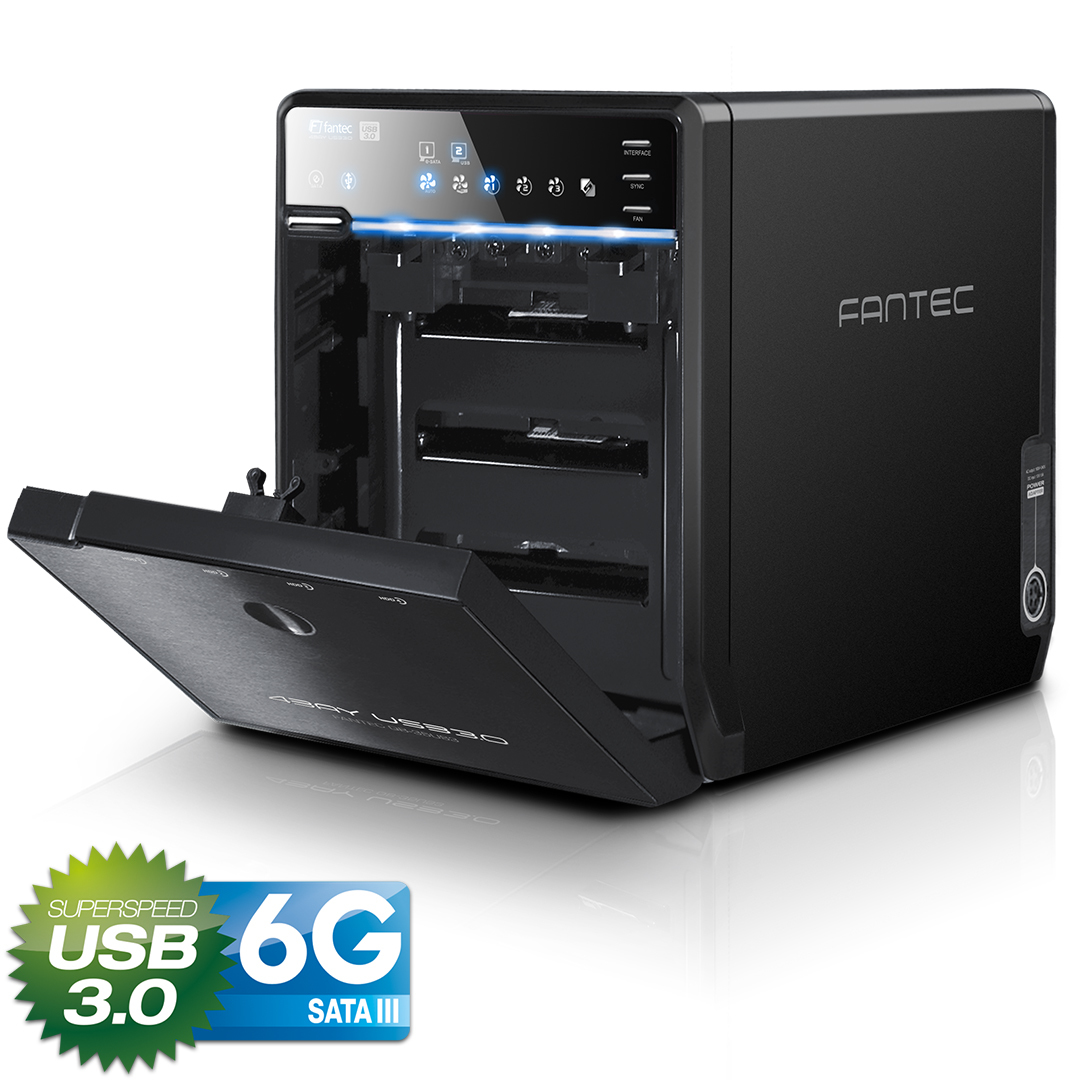 Schwarzes Fantec externes Festplattengehäuse mit offener Tür und einem Superspeed USB 3.0 Logo.