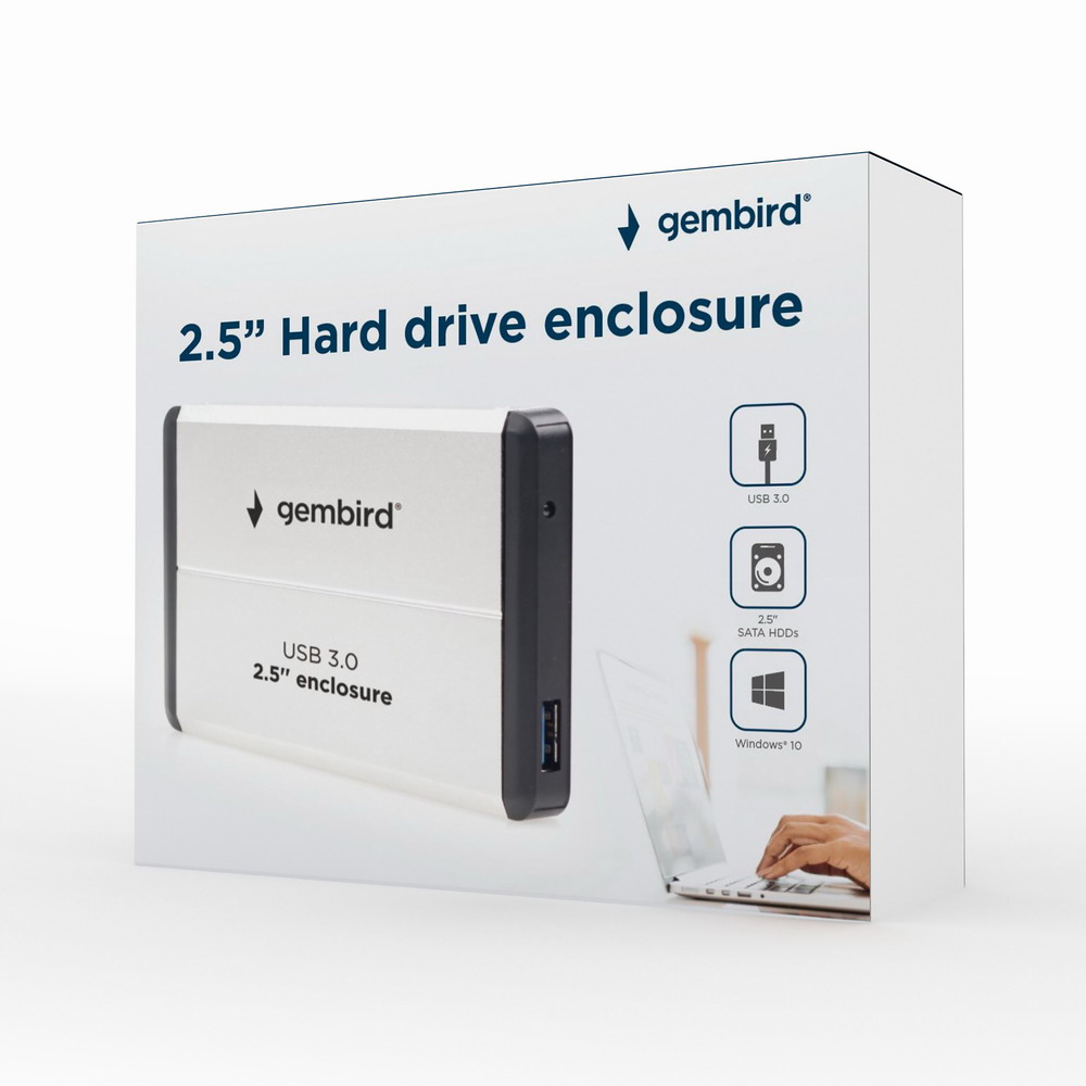 Box mit 2,5" Festplattengehäuse. Logo und Produktinfo. Rechts ein Laptop.